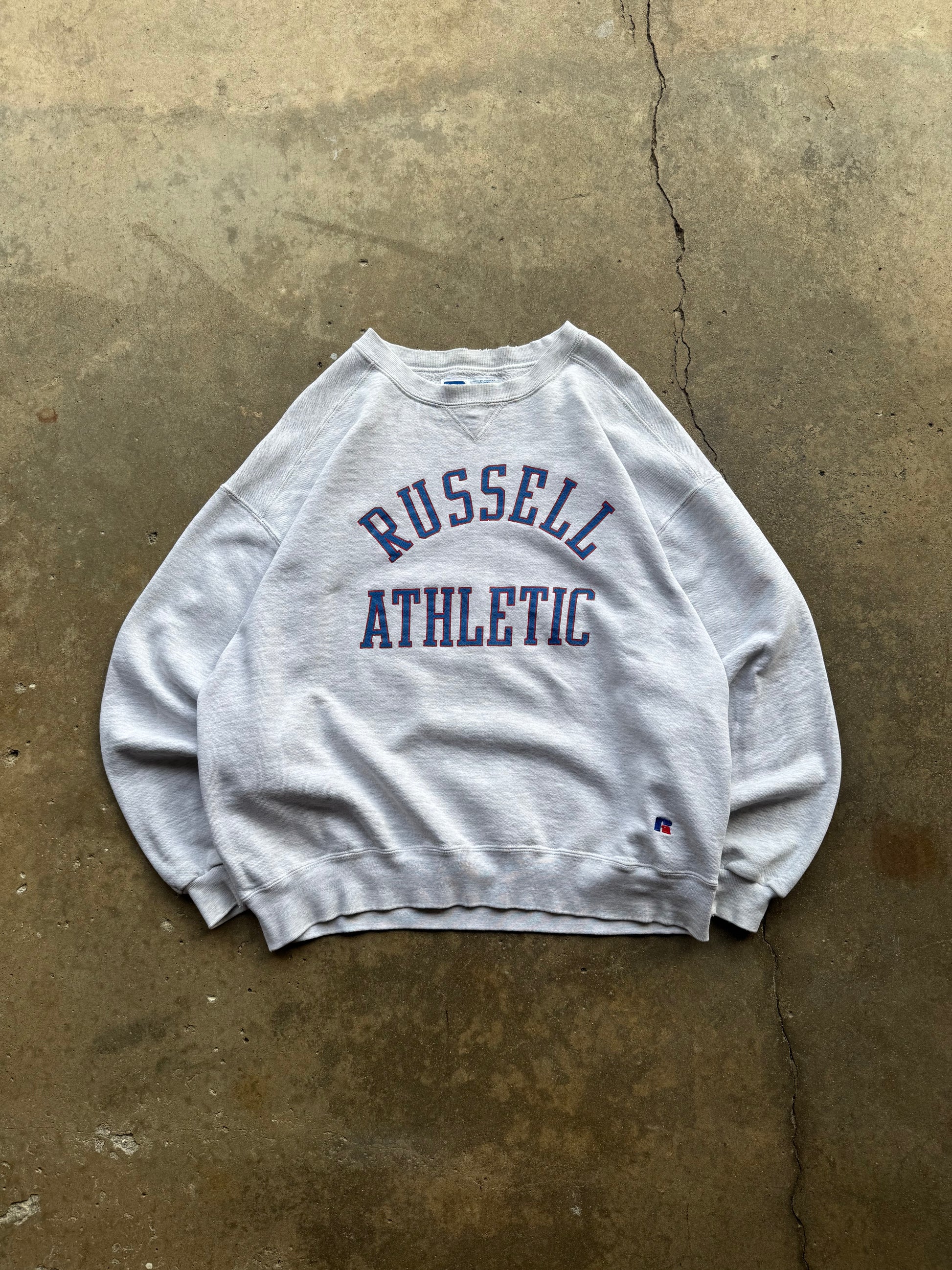 (XL) 90s Russell Athletic Logo Crewneck