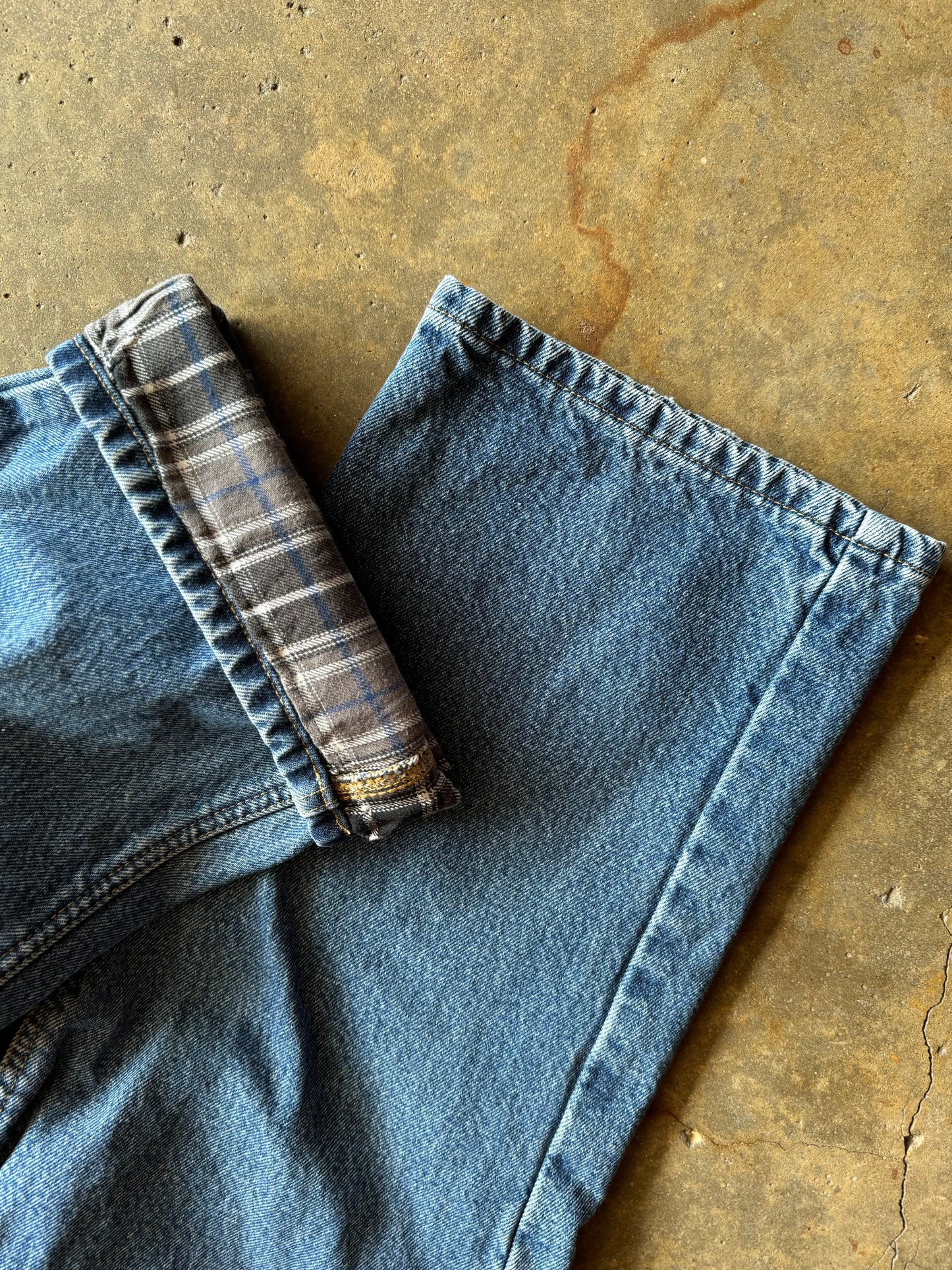 38 - Lined Carhartt Pants