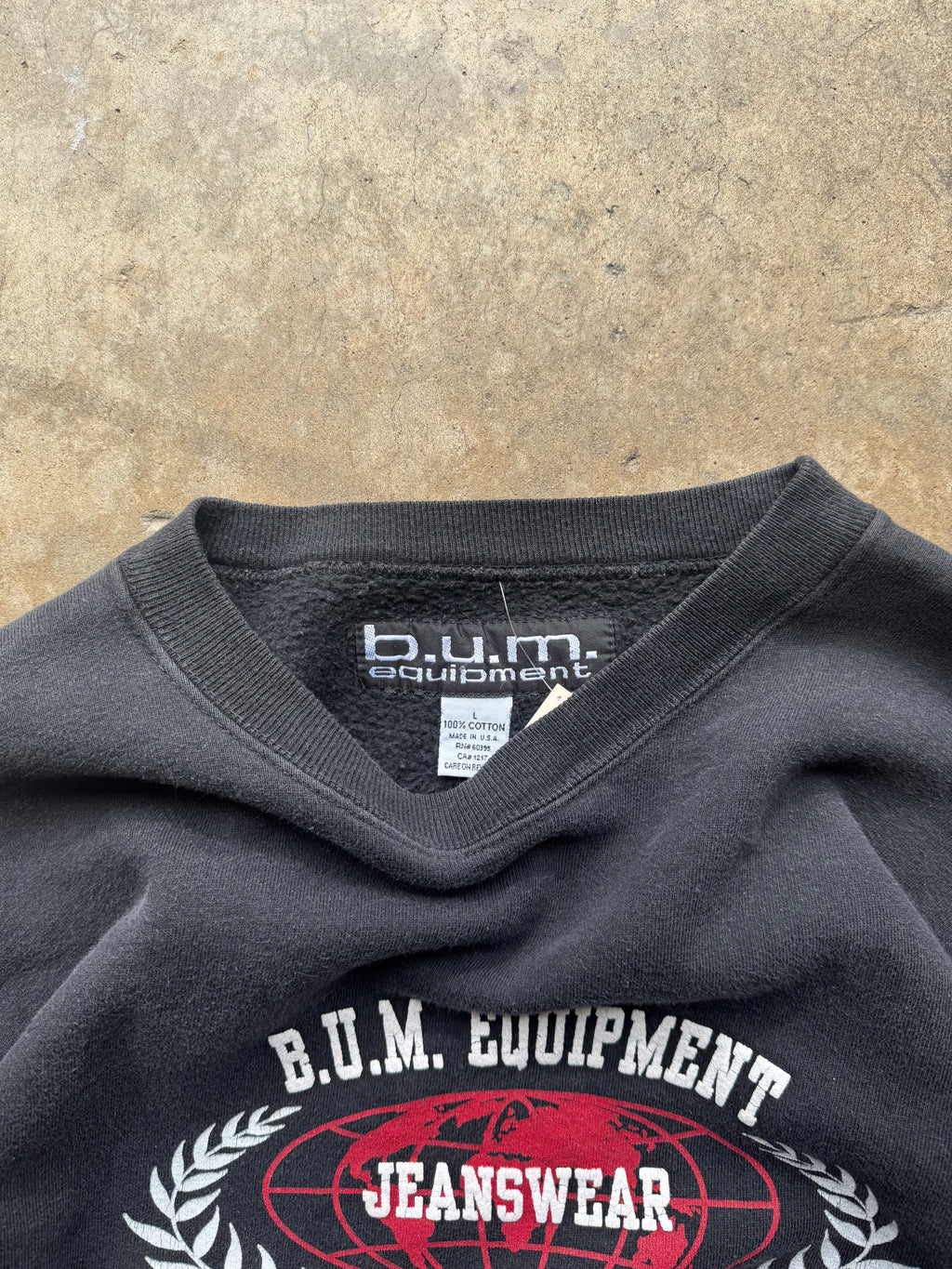 (L) 90s B.U.M. Equipment Graphic Crewneck