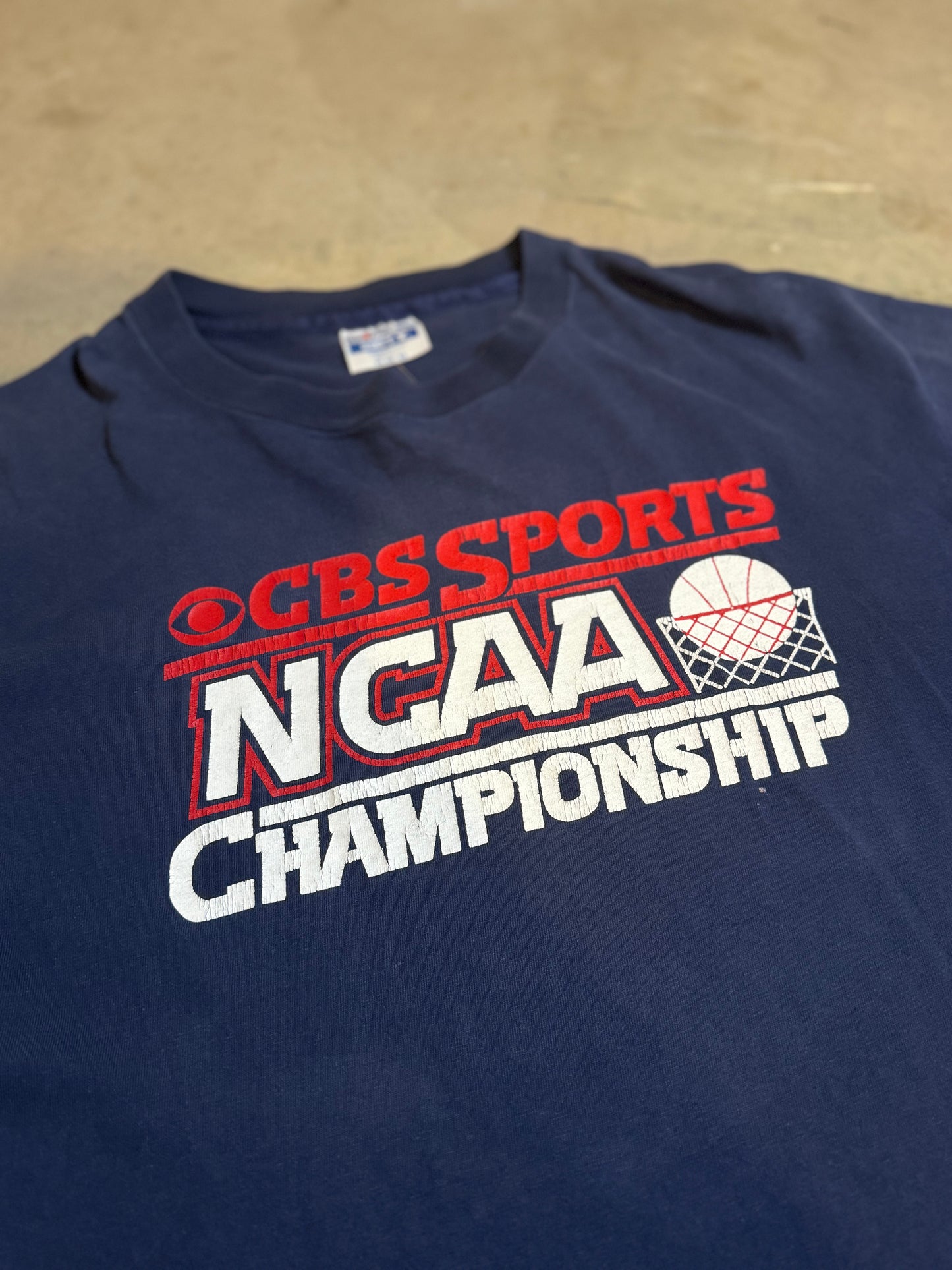 XL-90s NCAA Championship Vintage Tee