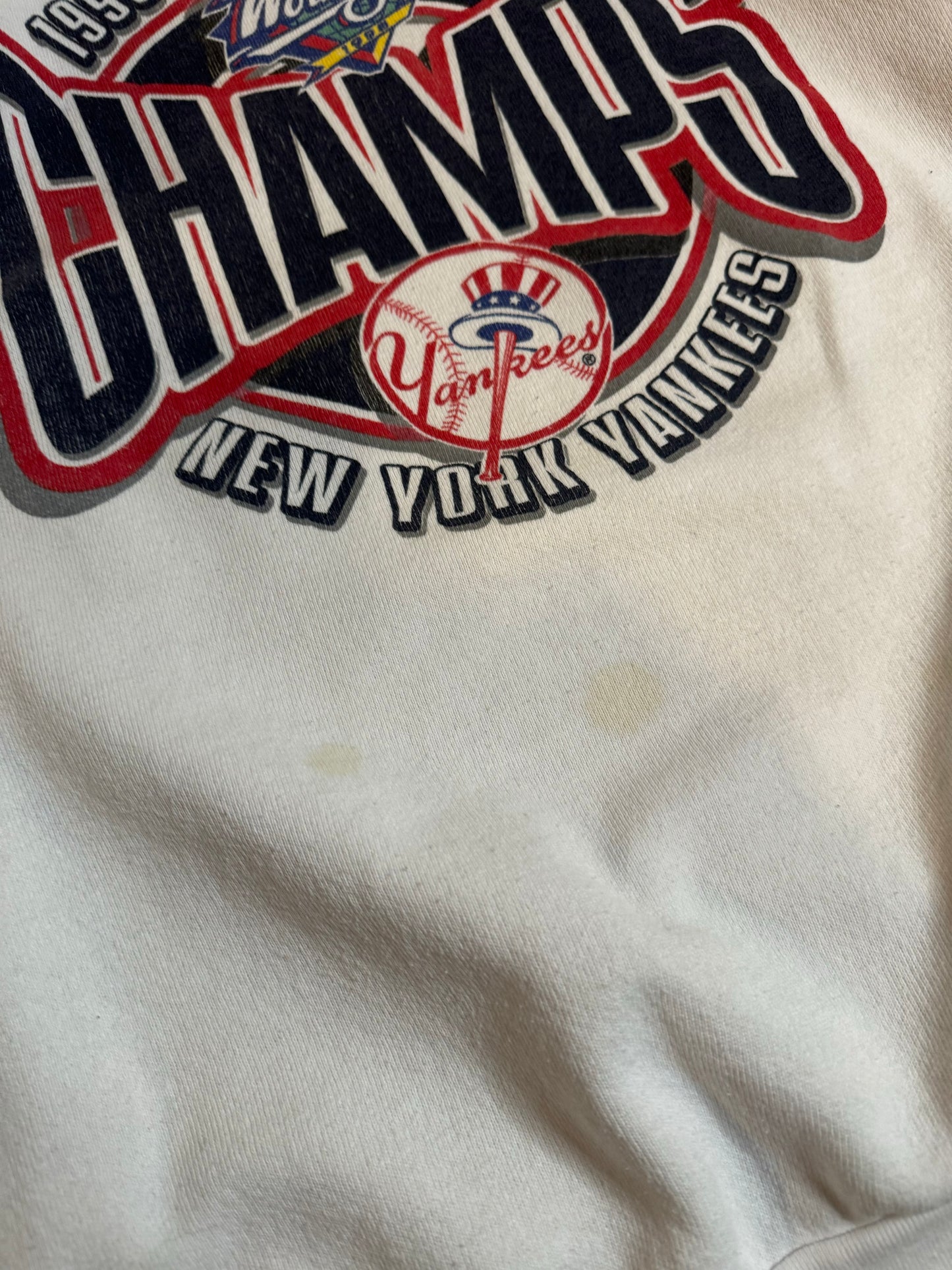 XL - Vintage New York Yankees World Series Champs Crewneck