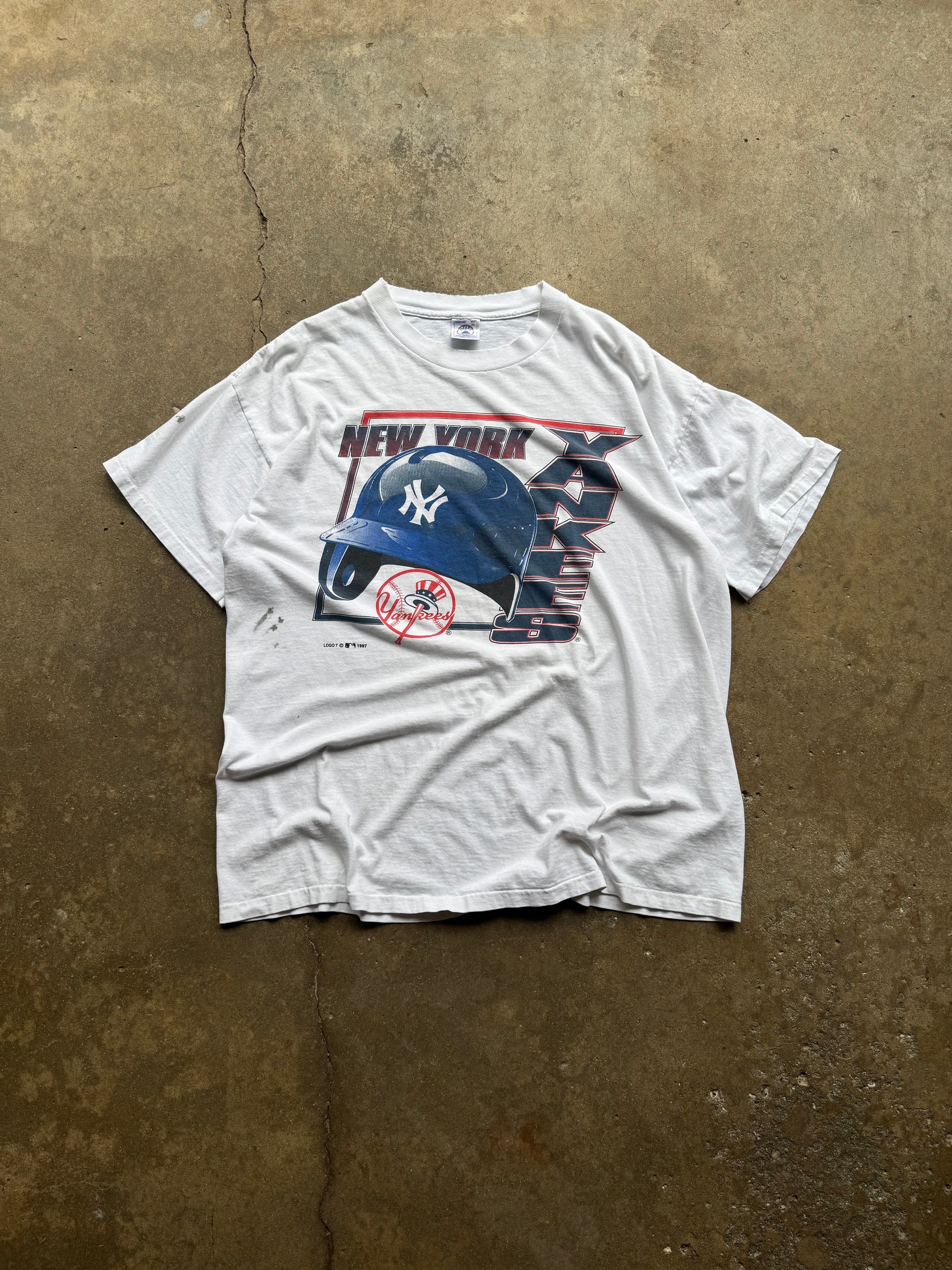 (XL) 90s New York Yankees Paint splatter Graphic Tee