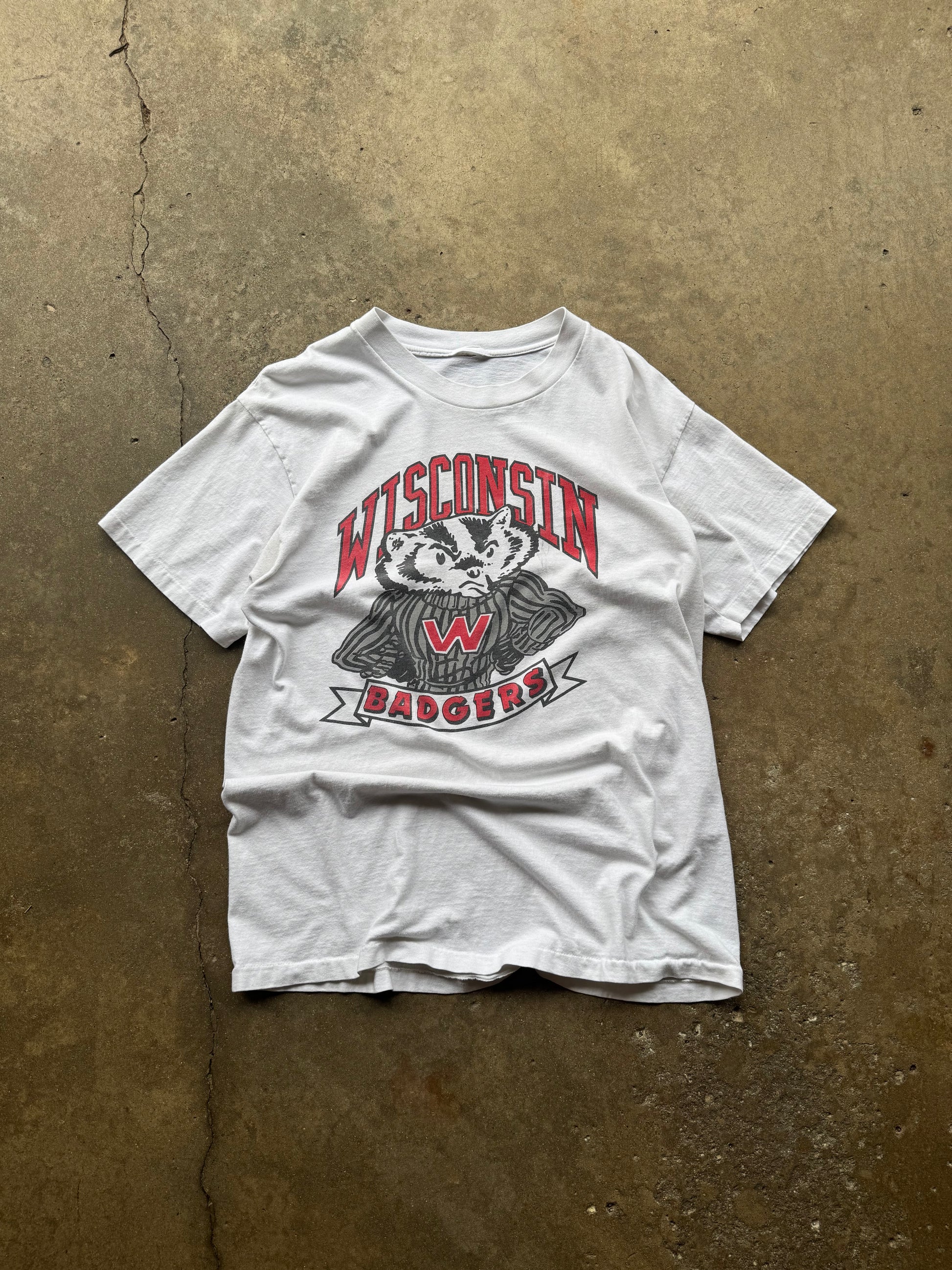 (L) 90s Wisconsin Badgers Bucky Graphic Tee