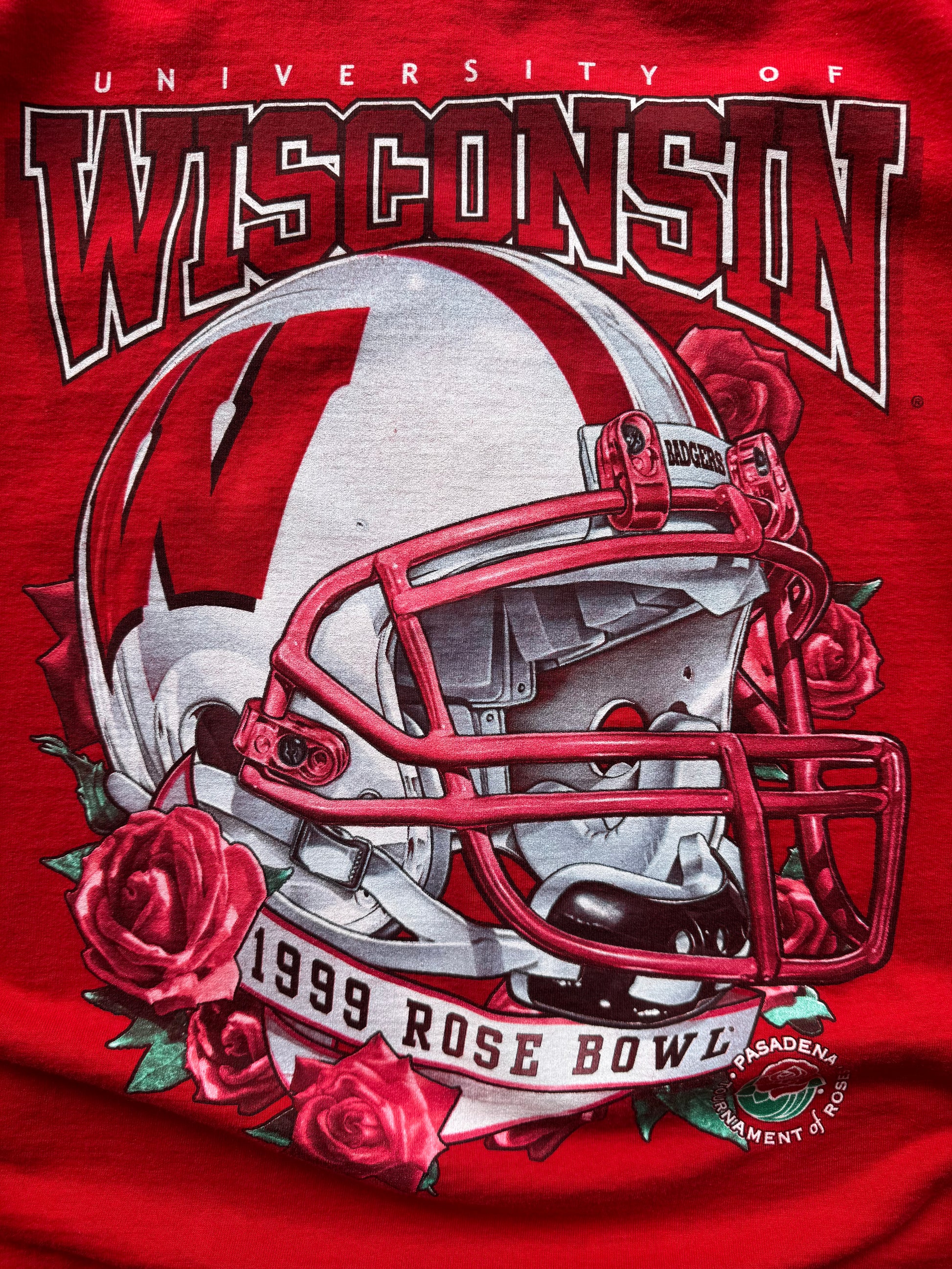 (L) 90s Wisconsin Badgers Rose Bowl Graphic Tee