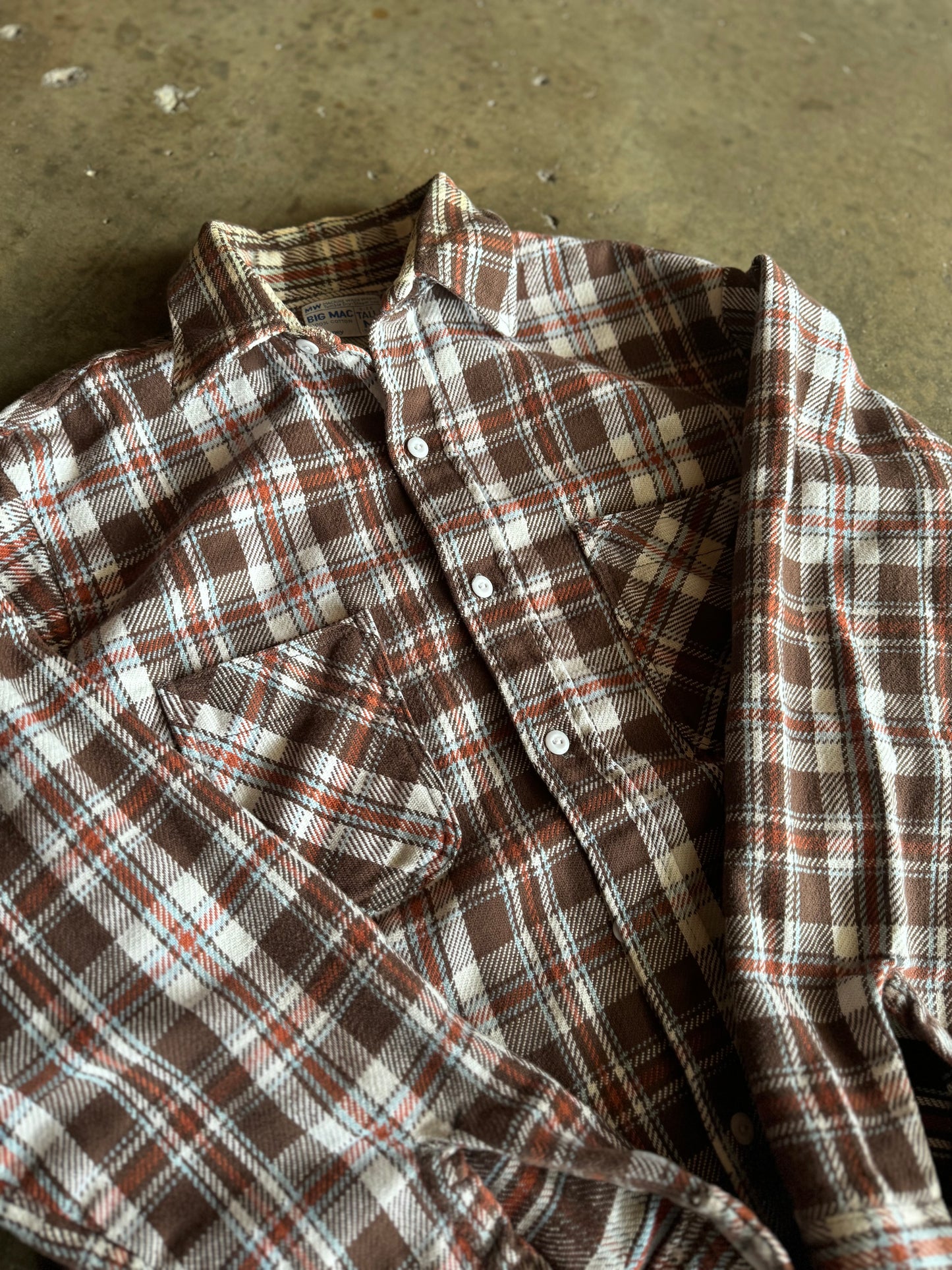 M - Vintage Mocha Brown Flannel