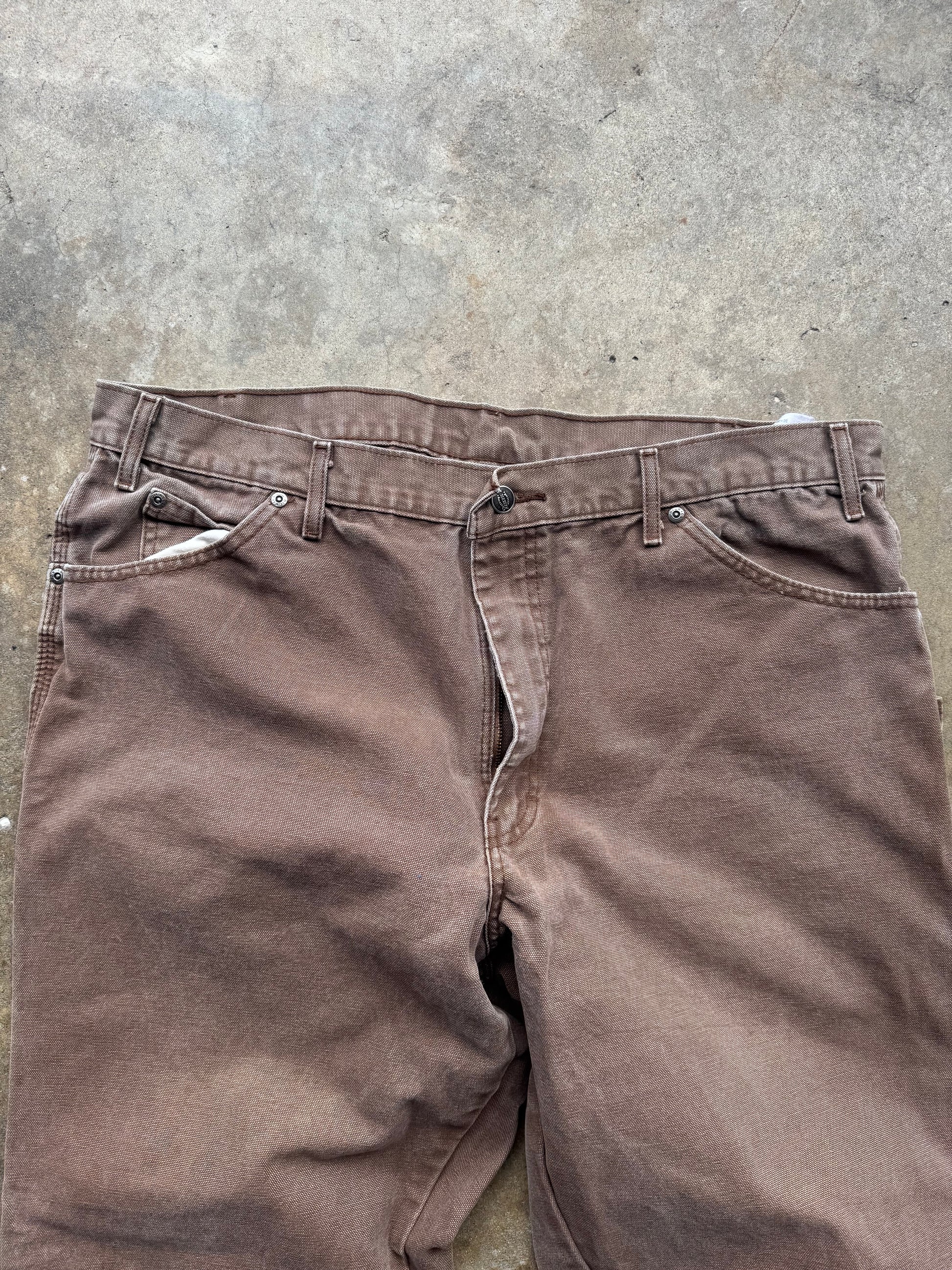(38) 00s Faded Mocha Dickies Carpenter Pants