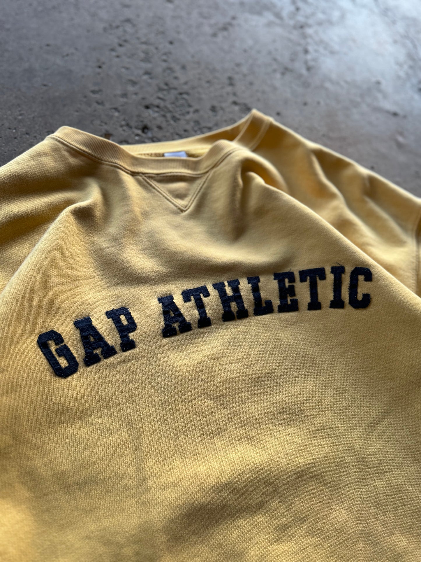 L - Vintage GAP Athletic Crewneck