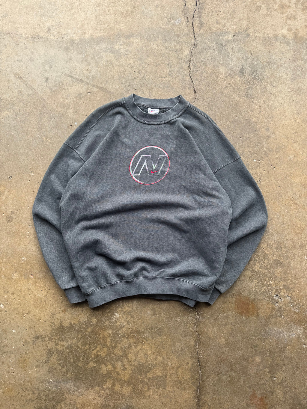 (XXL) 90s Nike Logo Crewneck