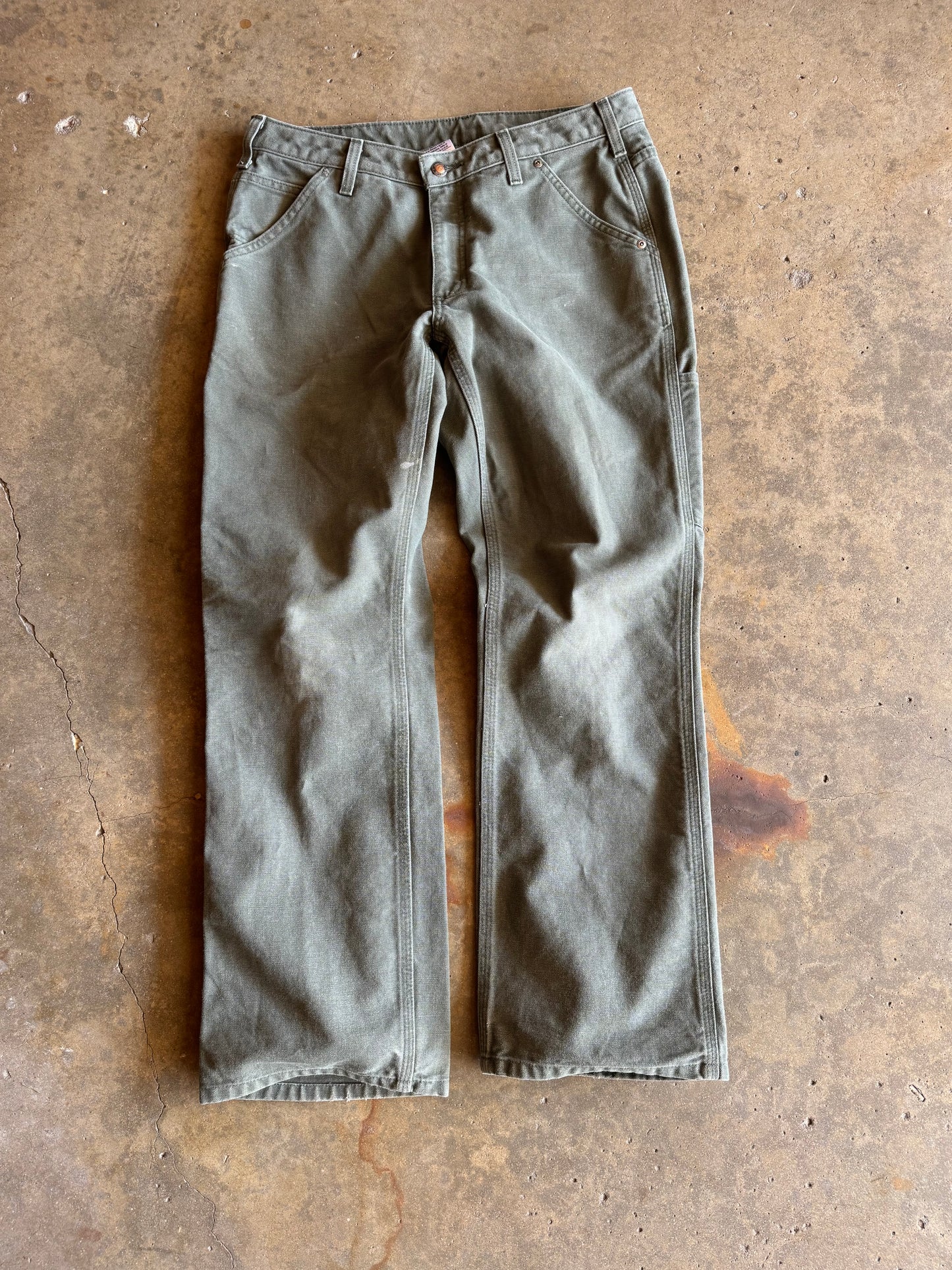 32 - Faded Olive Green Carhartt wmns Carpenter Pants