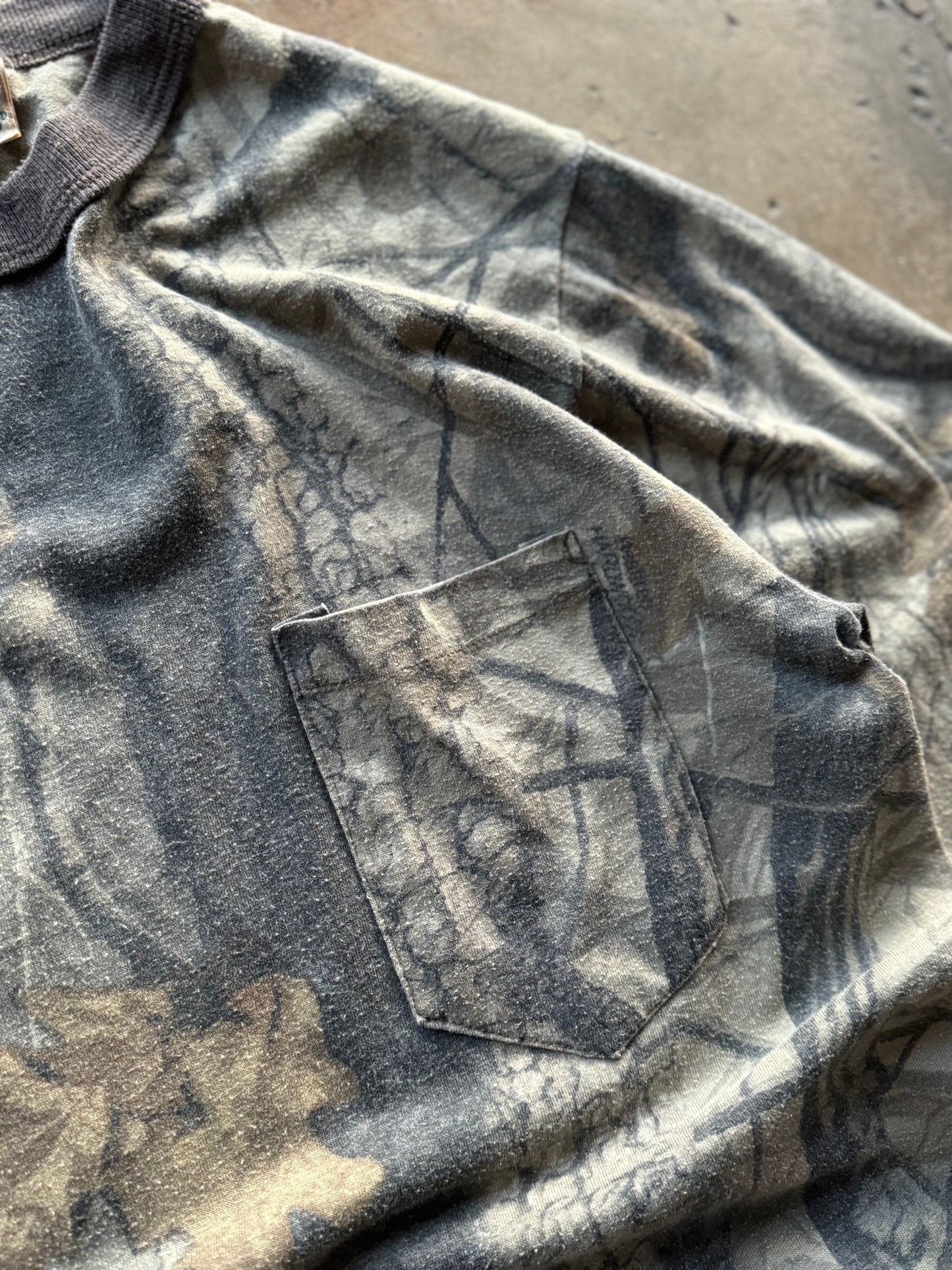 M - Vintage long Sleeve Camo Tee