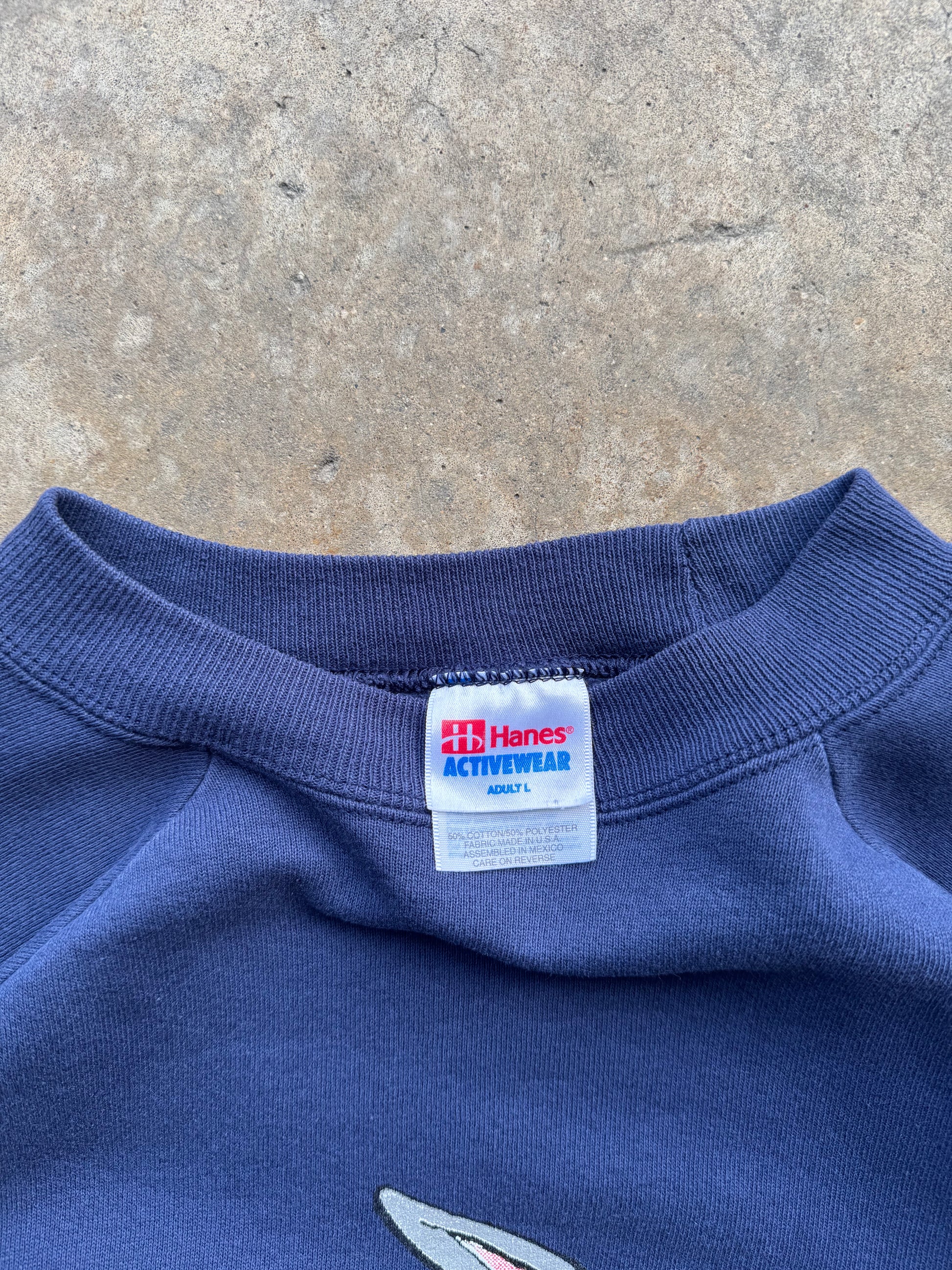 (L) 90s Georgetown University Loony Tunes Crewneck