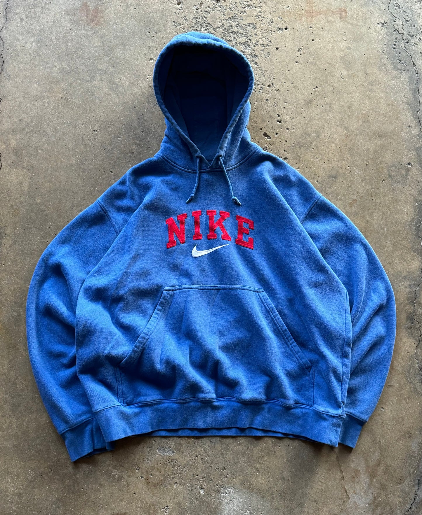 M - Vintage Nike Spell Out Hoodie