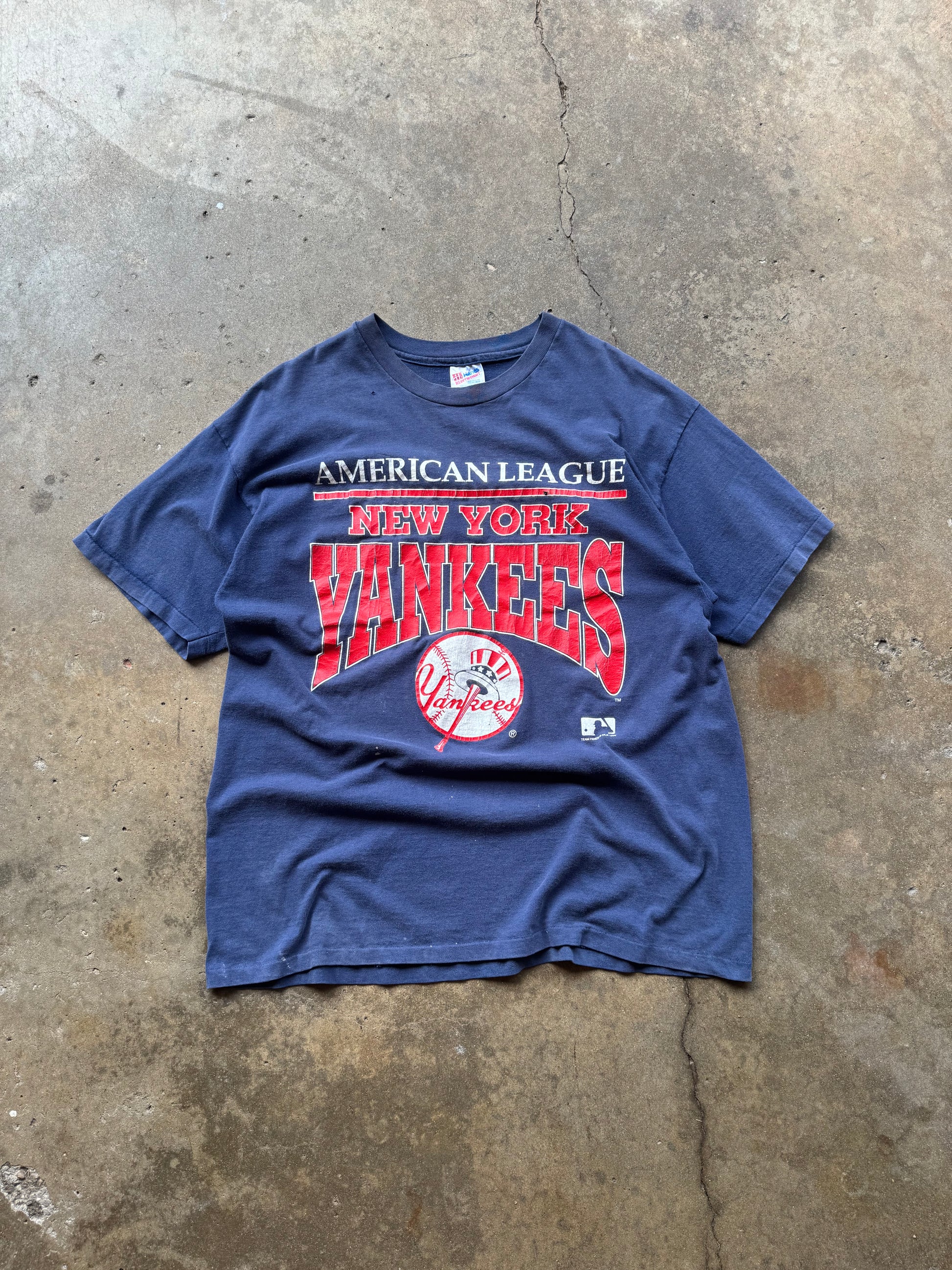 (XL) 90s New York Yankees Logo Tee