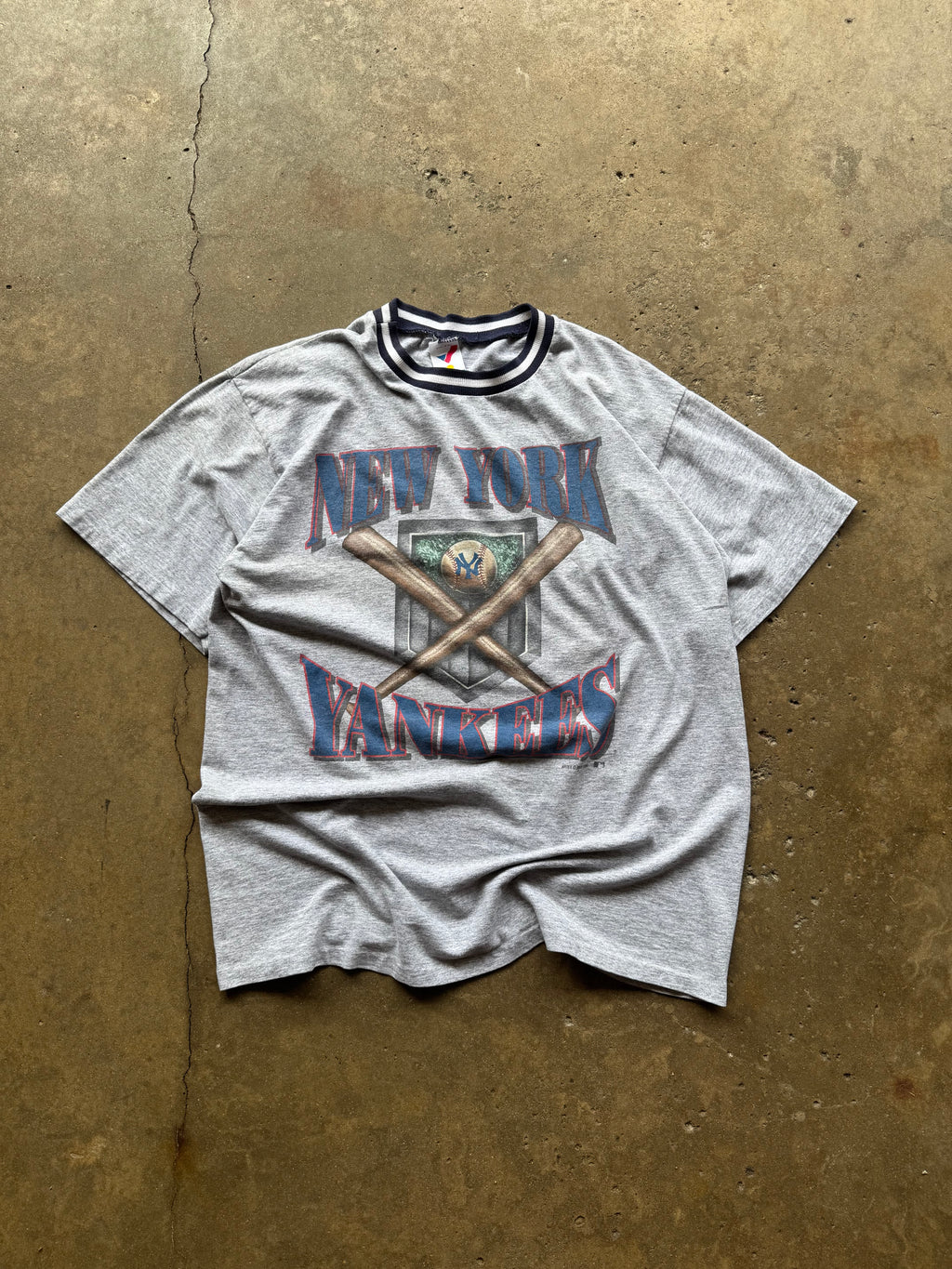 (XL) 90s New York Yankees Graphic tee