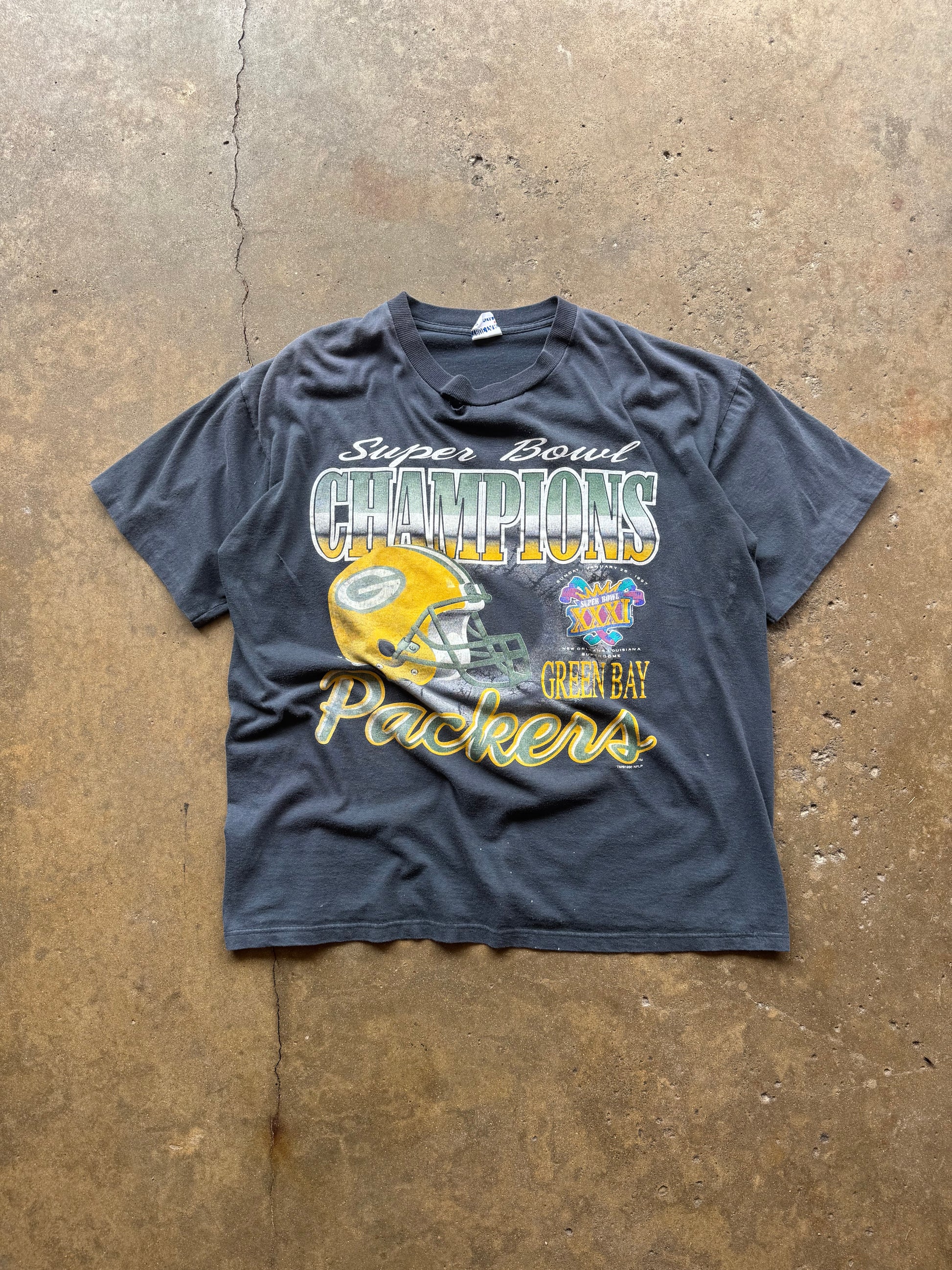 (XL) 90s Faded Green Bay Packers Super Bowl Tee