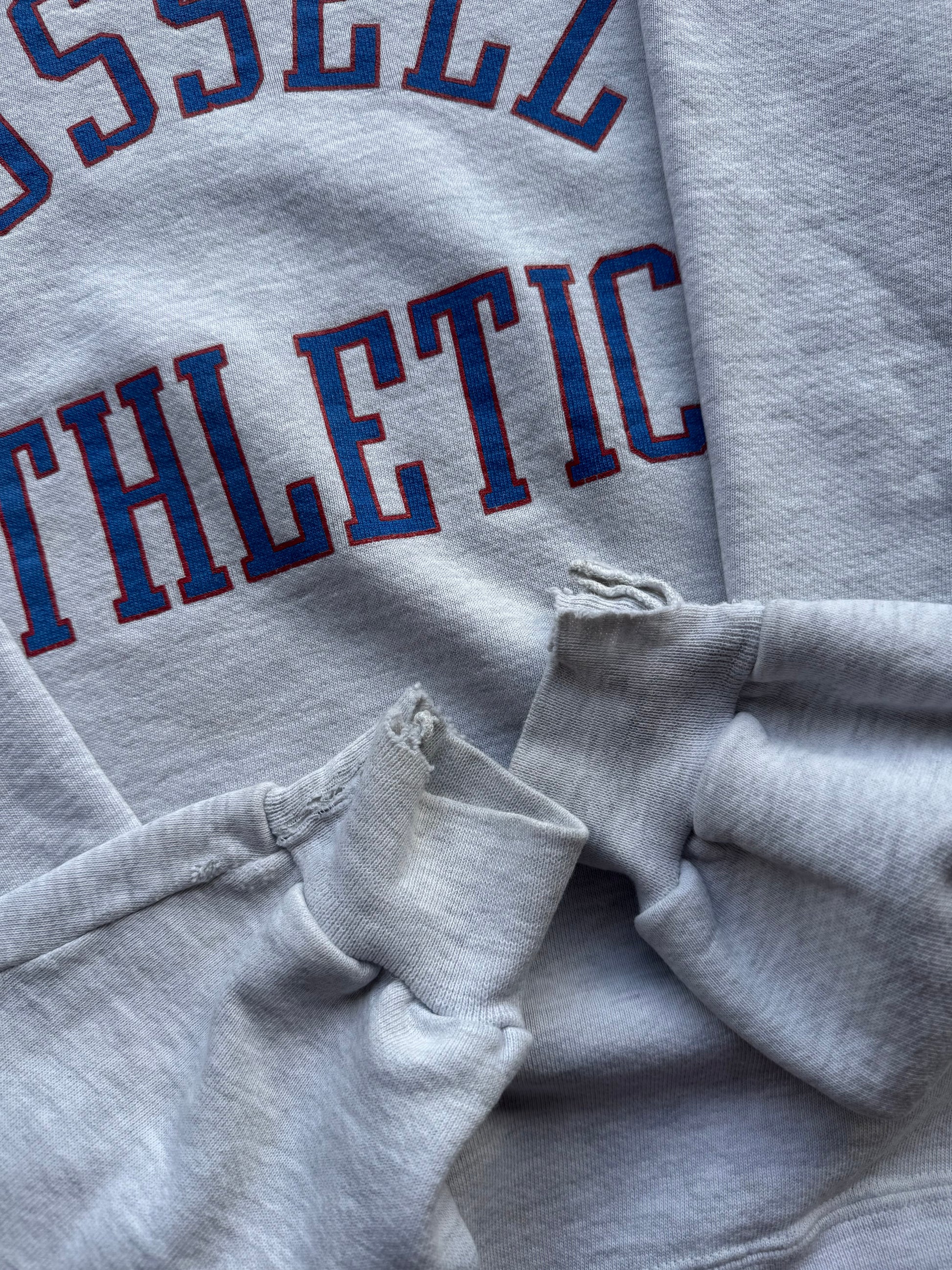 (XL) 90s Russell Athletic Logo Crewneck