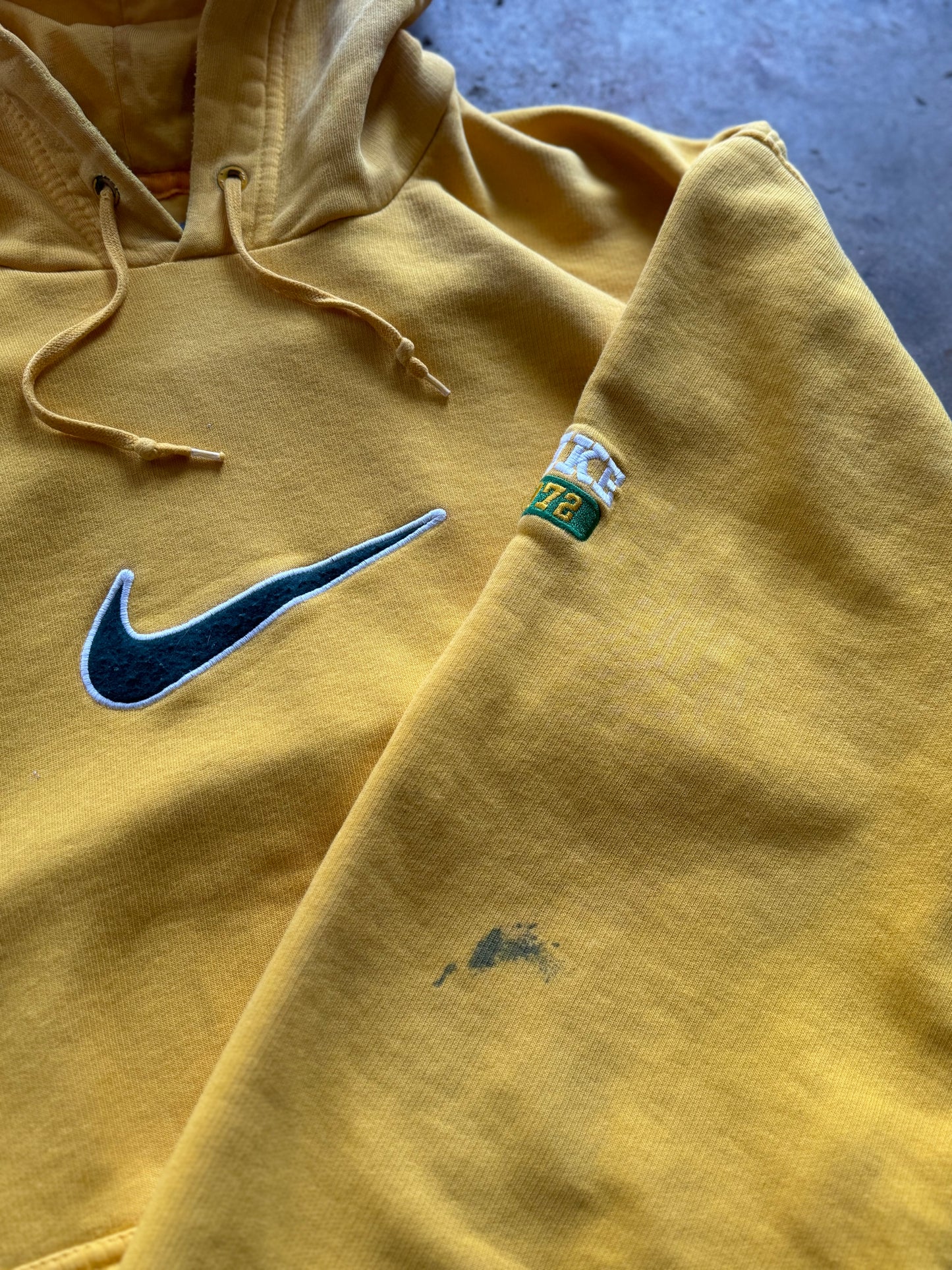 XXL - Vintage Green And Gold Nike Hoodie