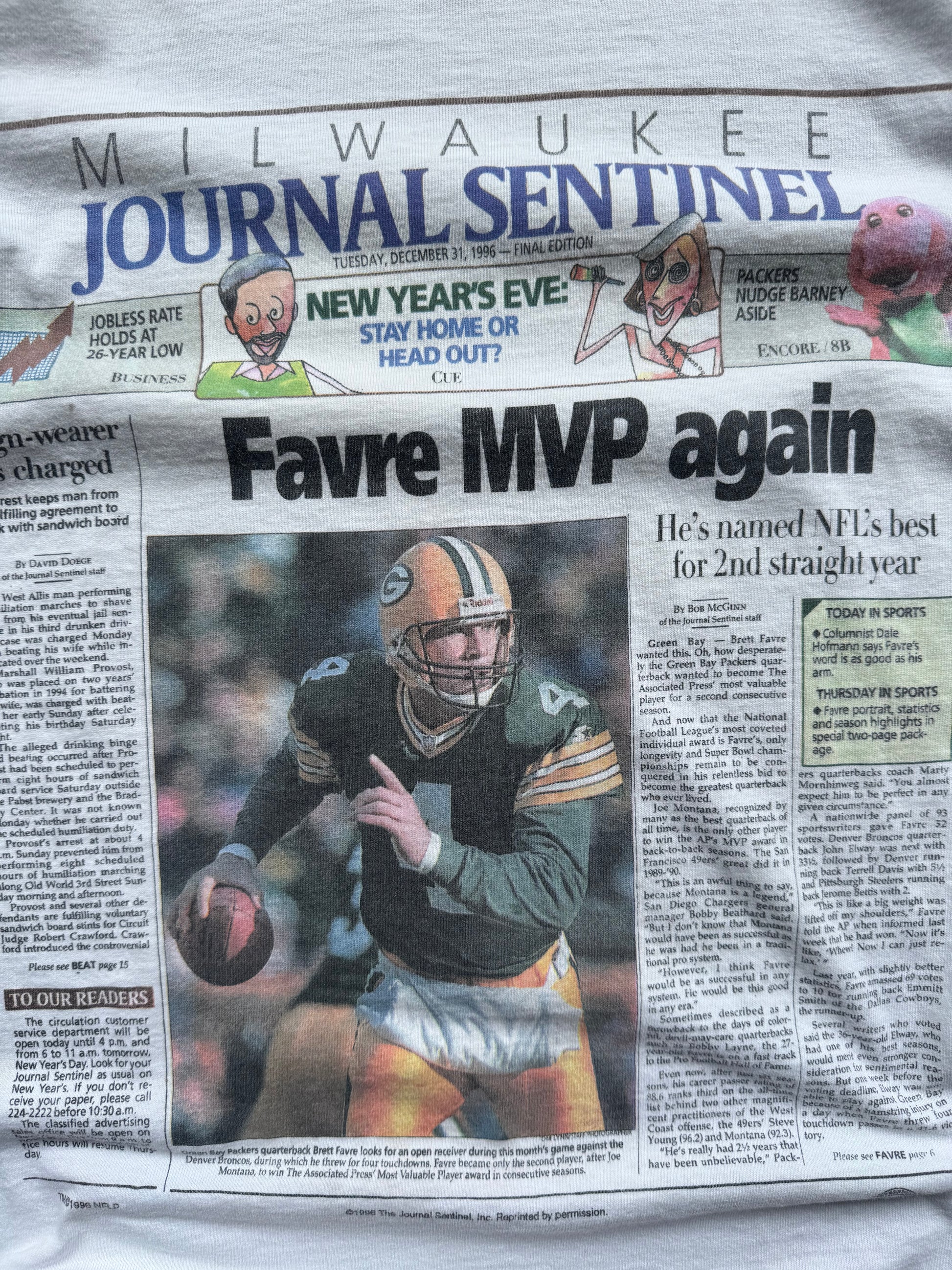 (L) 90s Brett Favre MVP Newspaper Tee