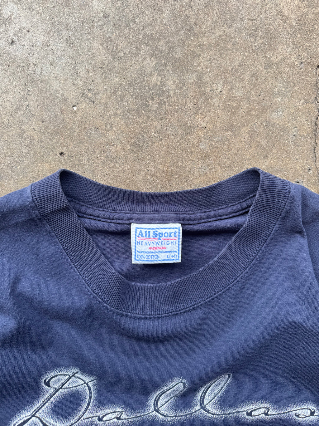 (L) 90s Dallas Cowboys Graphic Tee