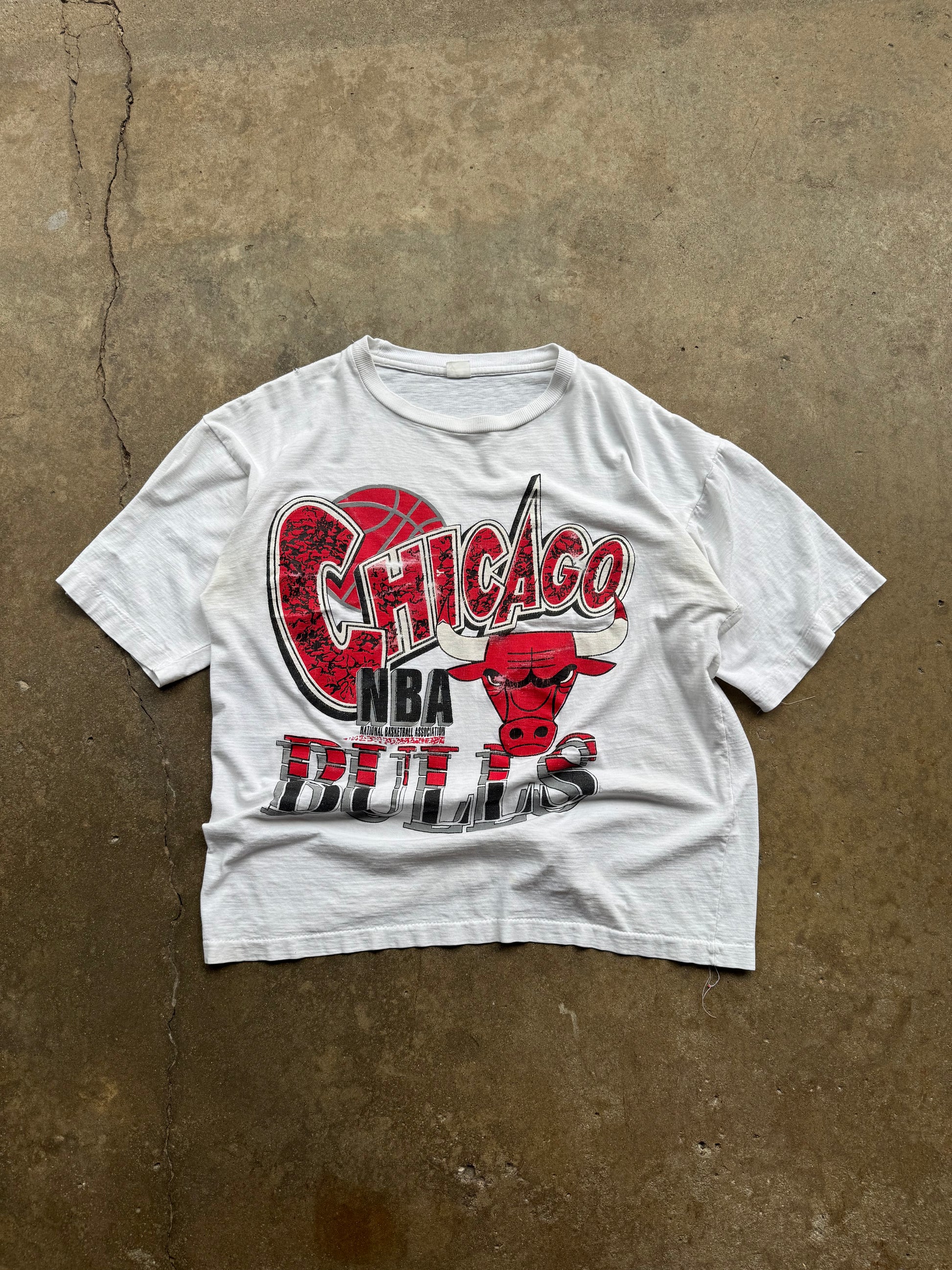 (M) 90s Chicago Bulls Graphic Tee