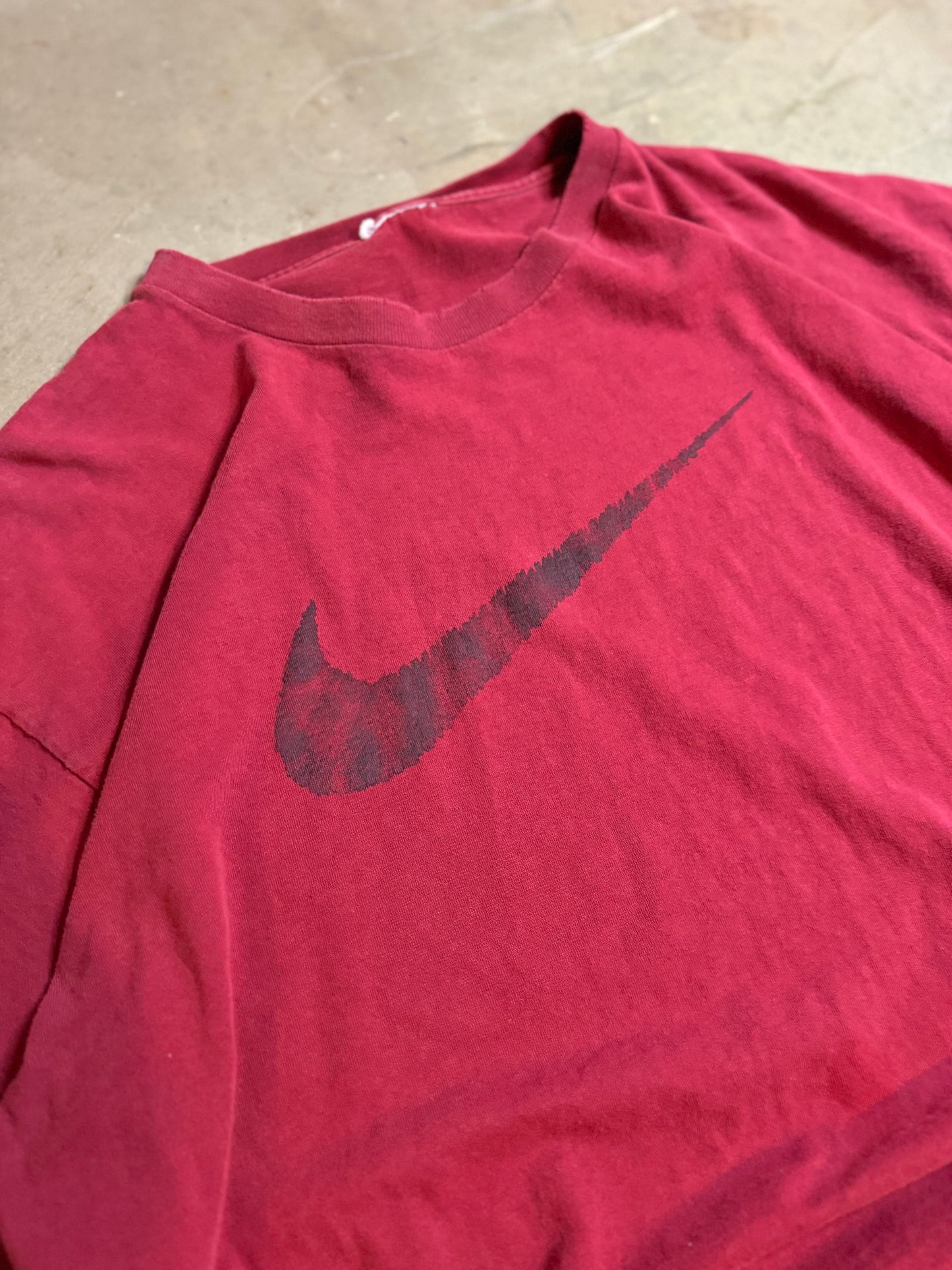 XL - Vintage Thrashed Nike Logo Tee