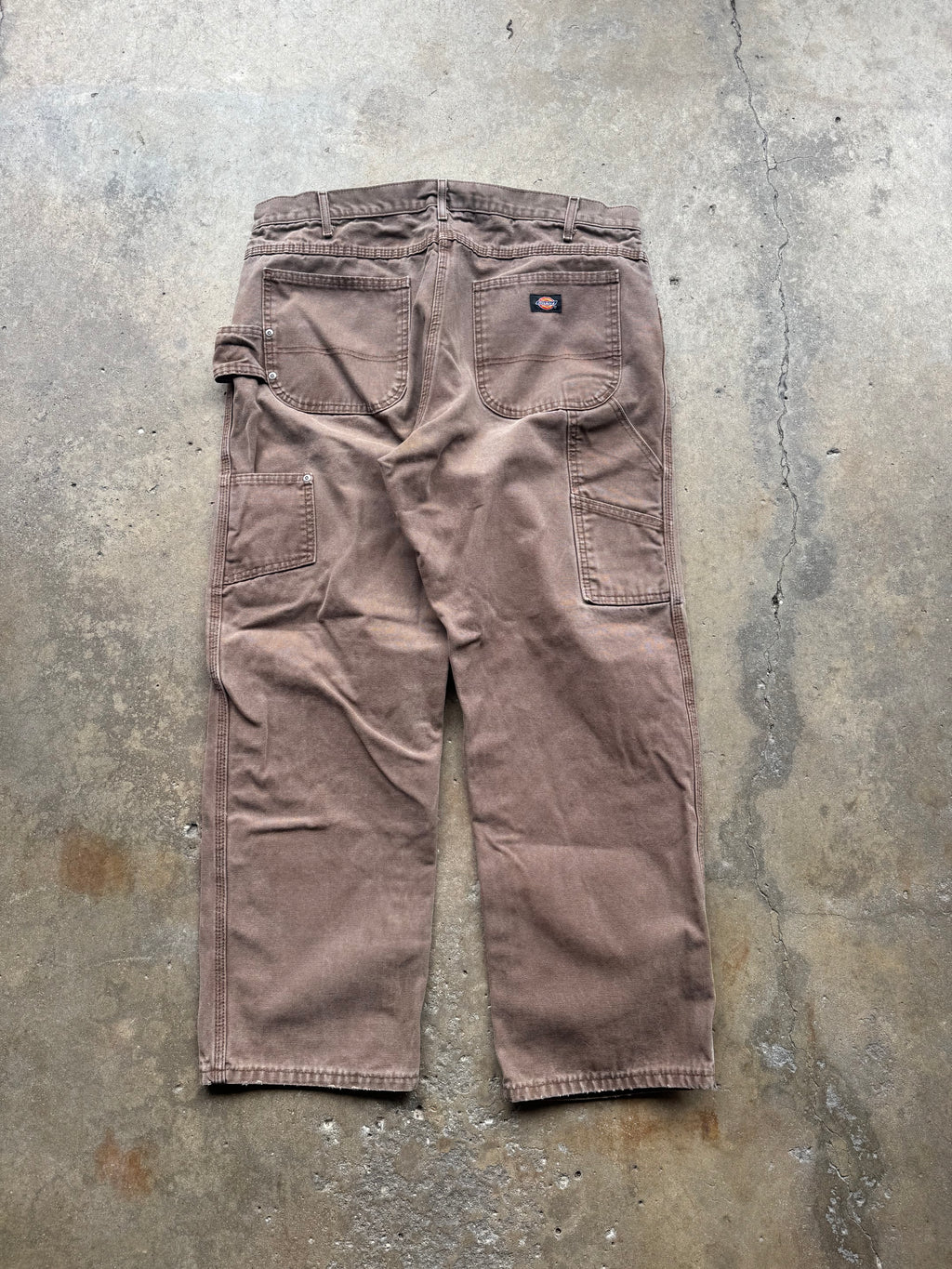 (38) 00s Faded Mocha Dickies Carpenter Pants