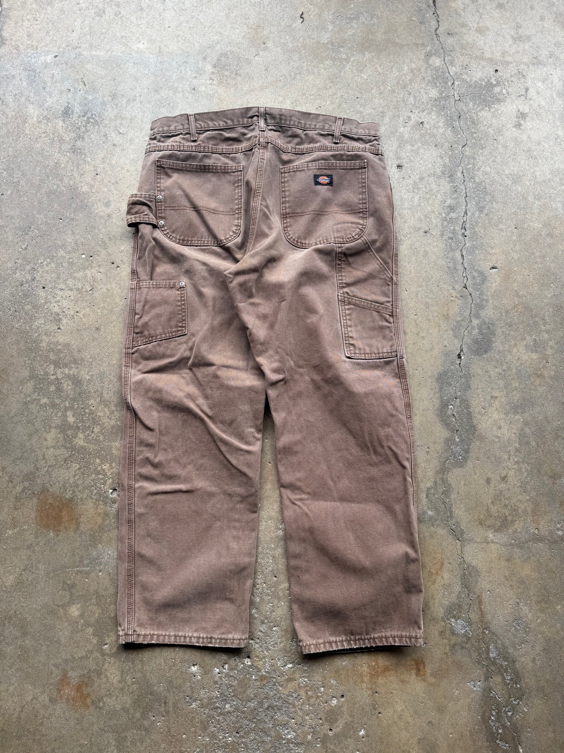 (38) 00s Faded Mocha Dickies Carpenter Pants