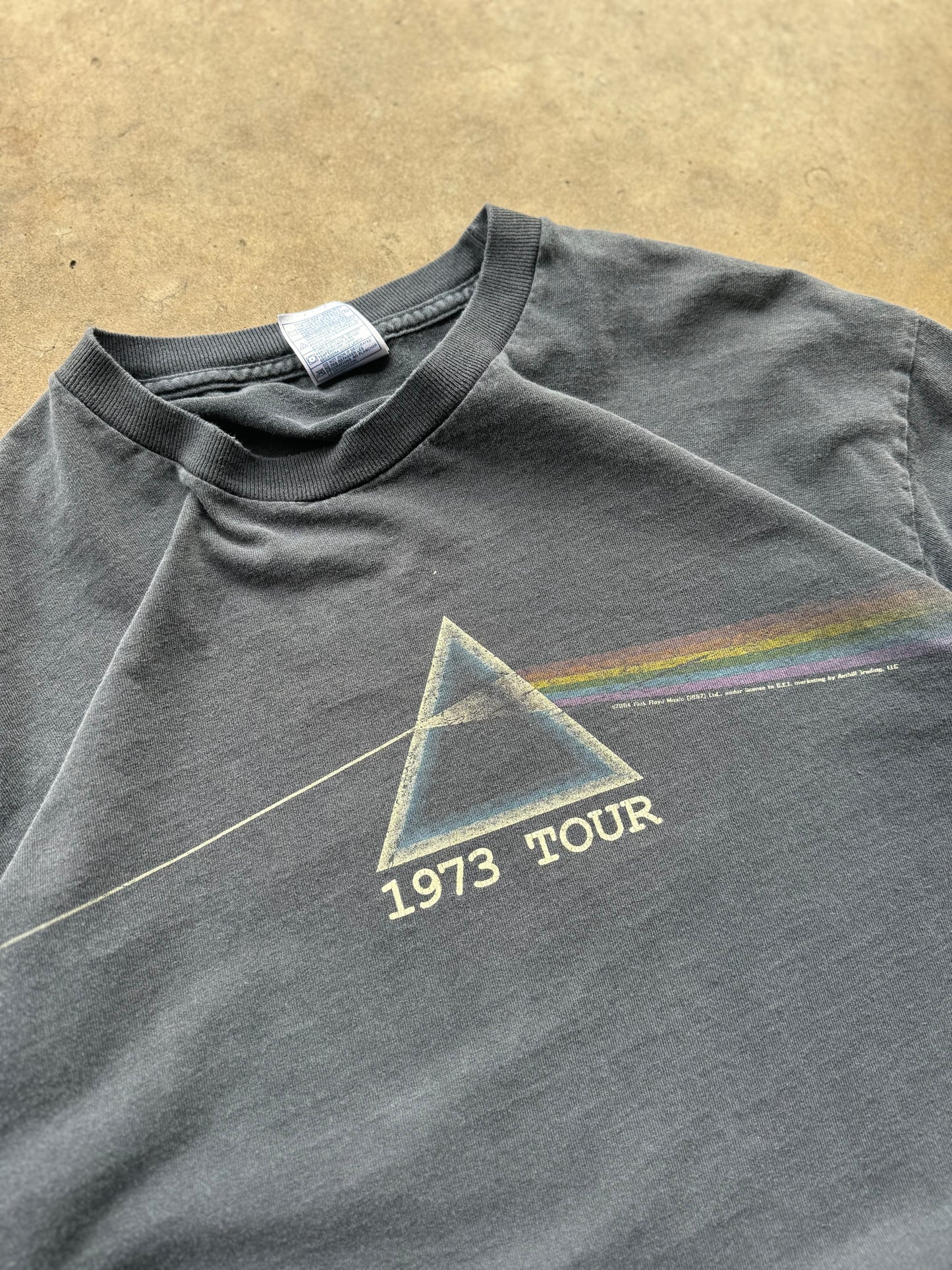 L - Vintage Pink Floyd ‘The Dark Side of the Moon’ Tour tee