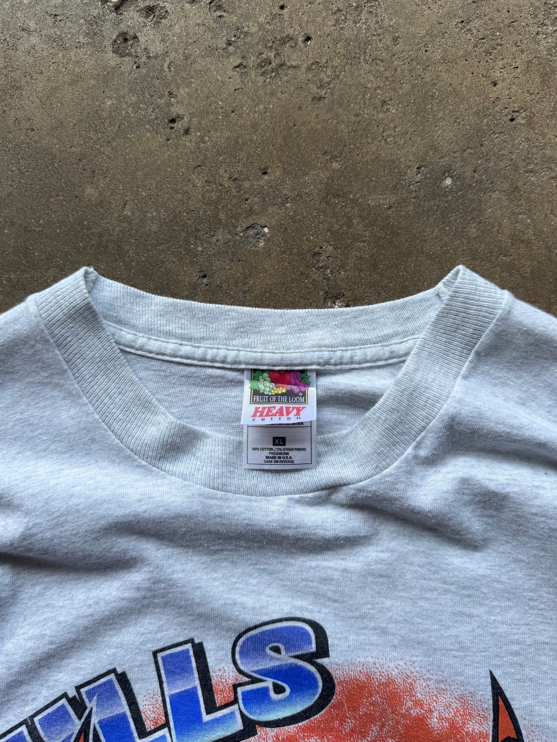 (XL) 90s Chicago Bulls NBA Champs Tee