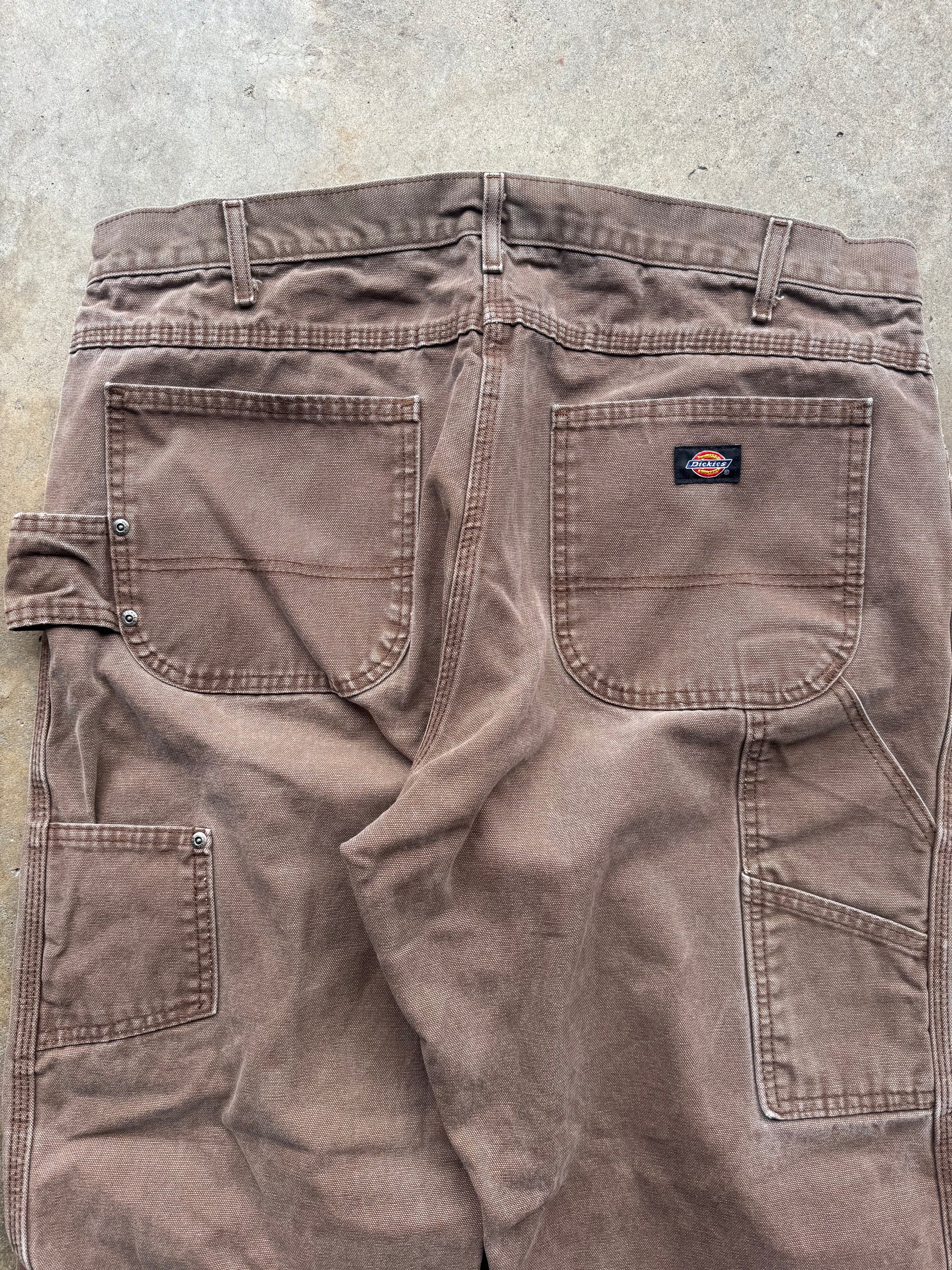 (38) 00s Faded Mocha Dickies Carpenter Pants