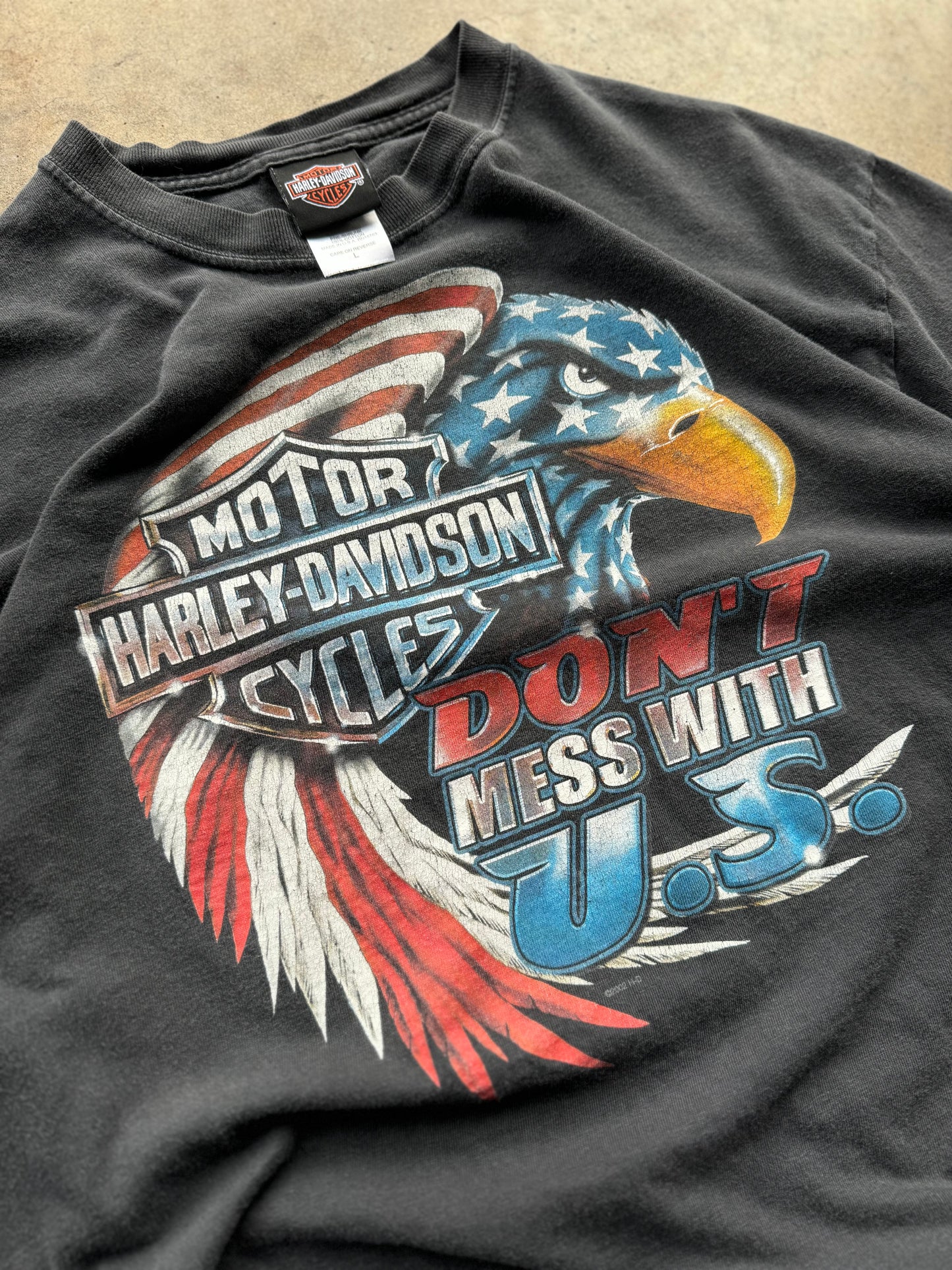 L - Vintage Harley Davidson 'Dont mess with U.S. ' Tee