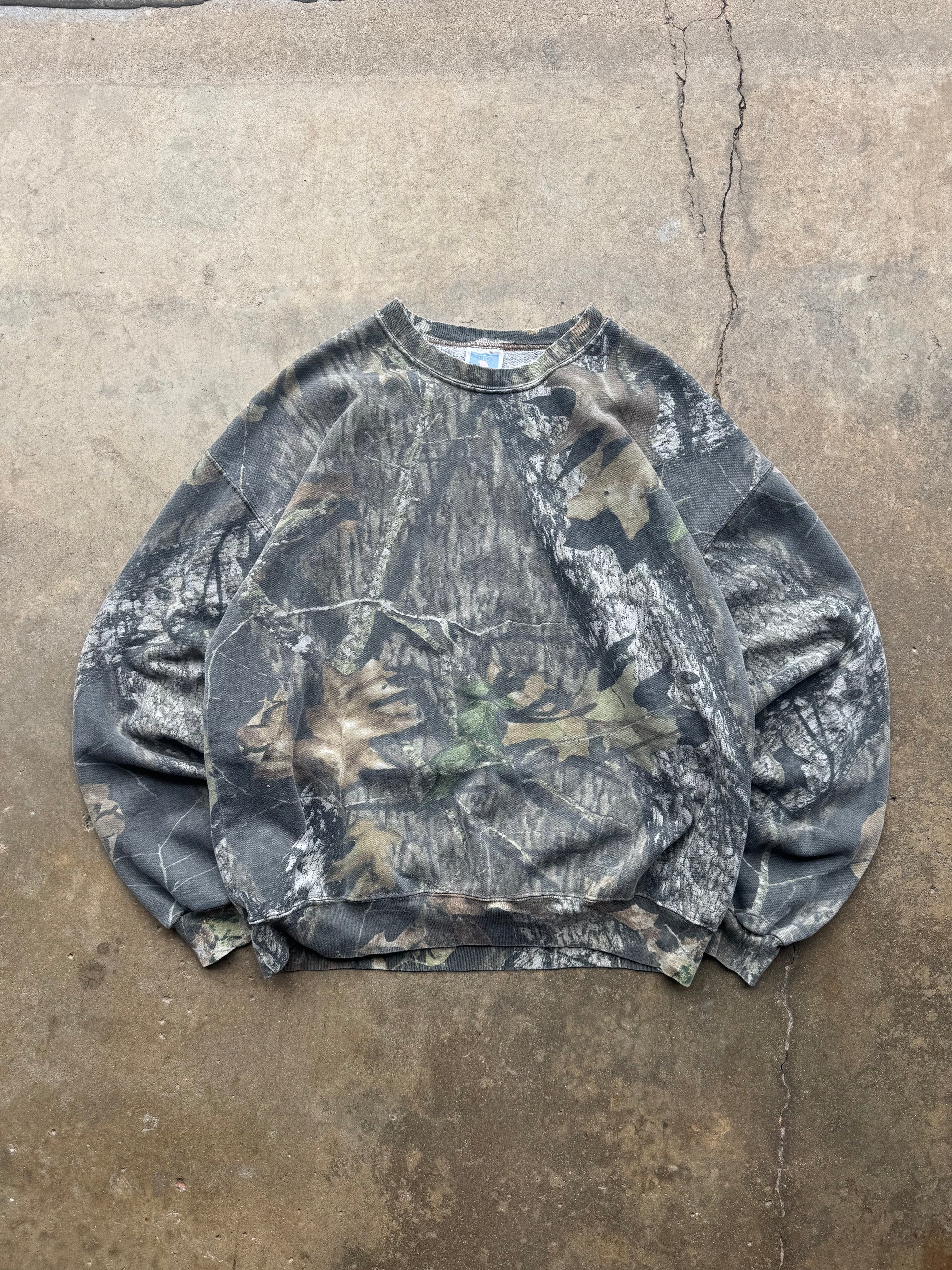 (L) 90s Faded Camo Crewneck