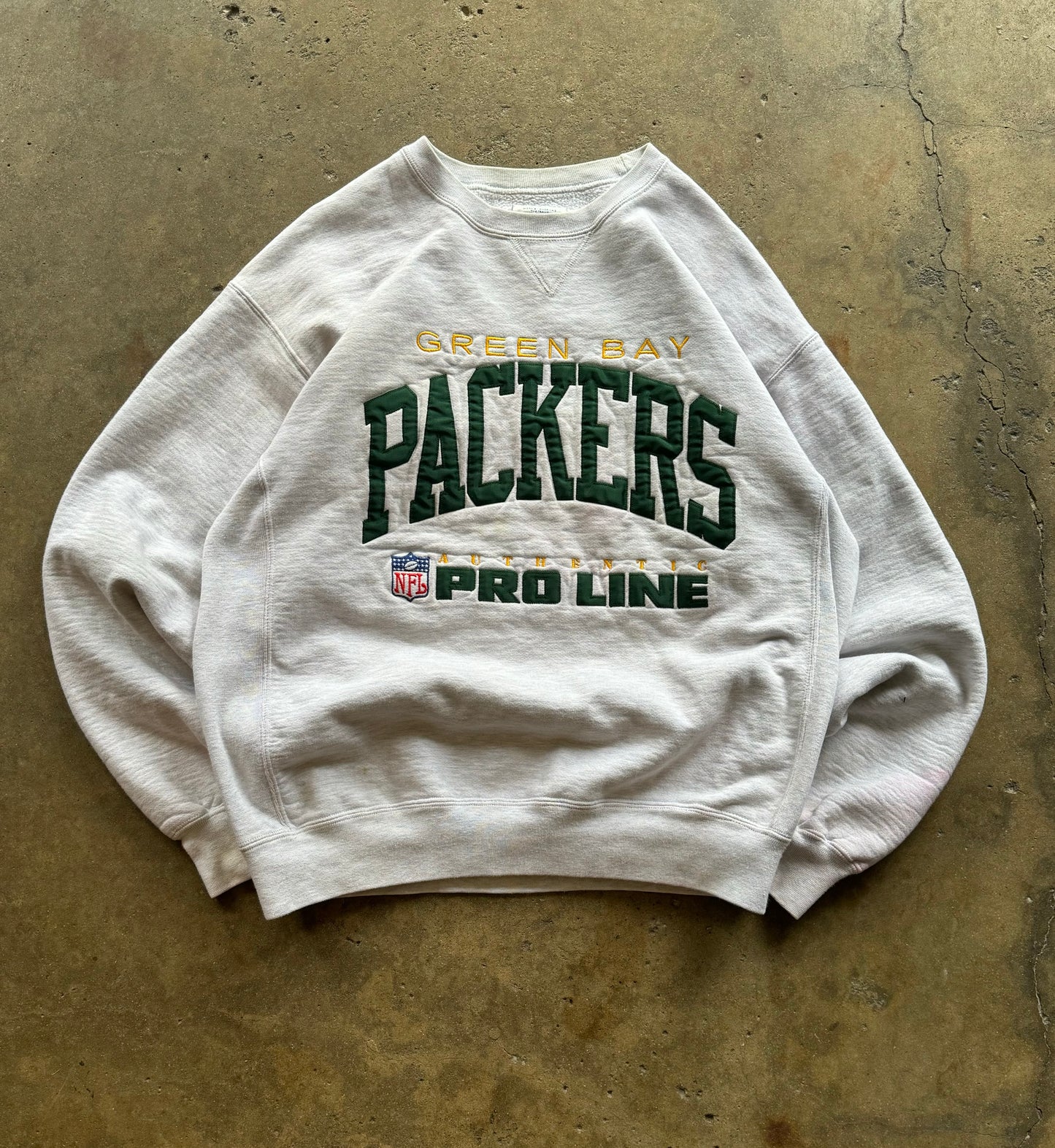 L- Vintage Green Bay Packers Pro Line Crewneck