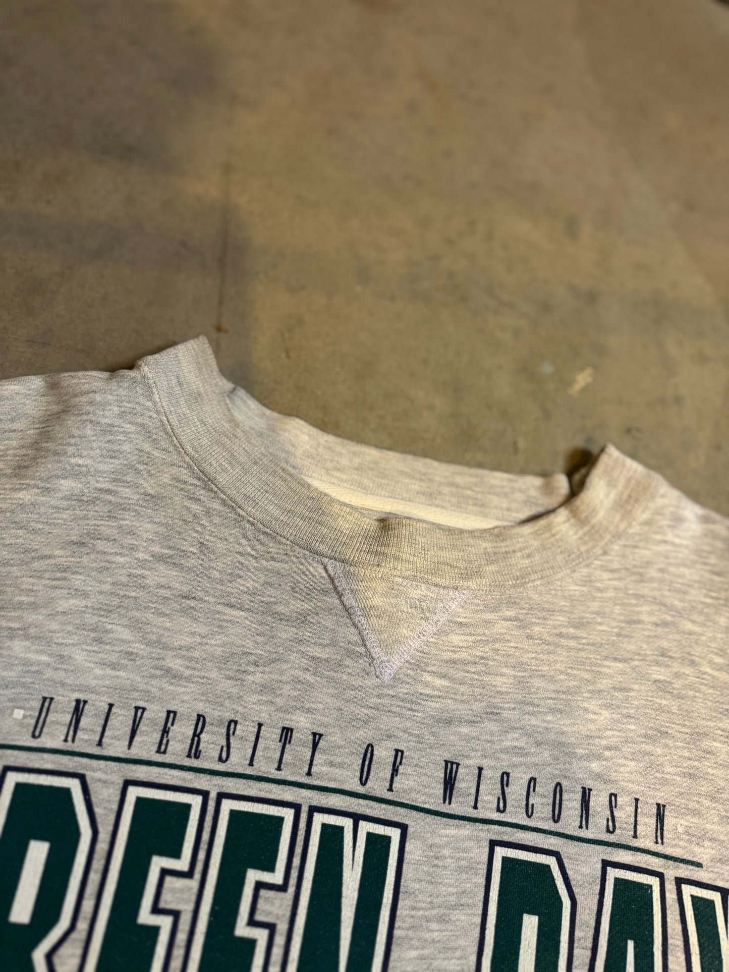 L-90s University of Green Bay Vintage Crewneck