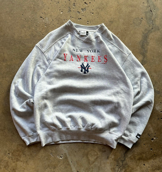 M - Vintage New York Yankees Crewneck