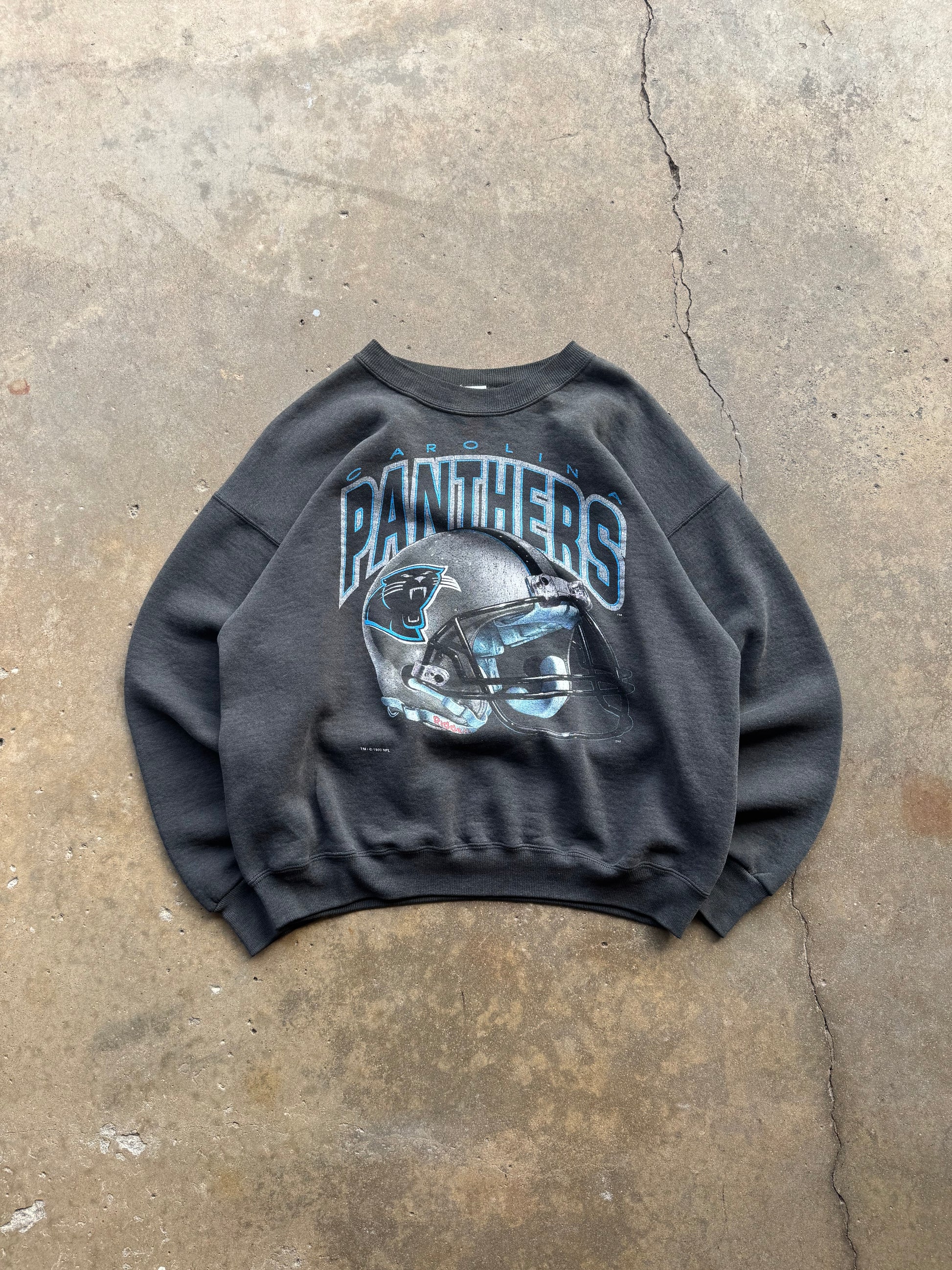 (L) 90s Carolina Panthers Helmet Crewneck