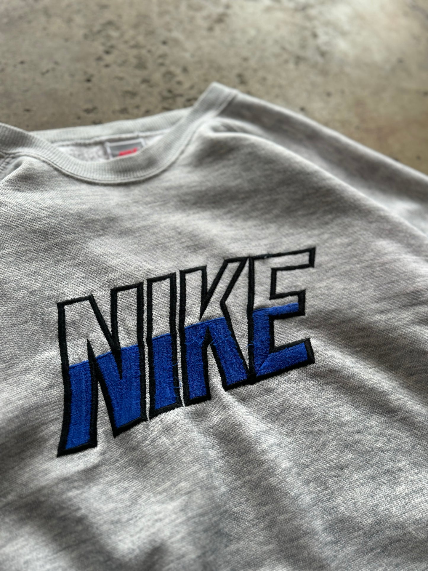 L - Vintage Nike Spell-out Crewneck