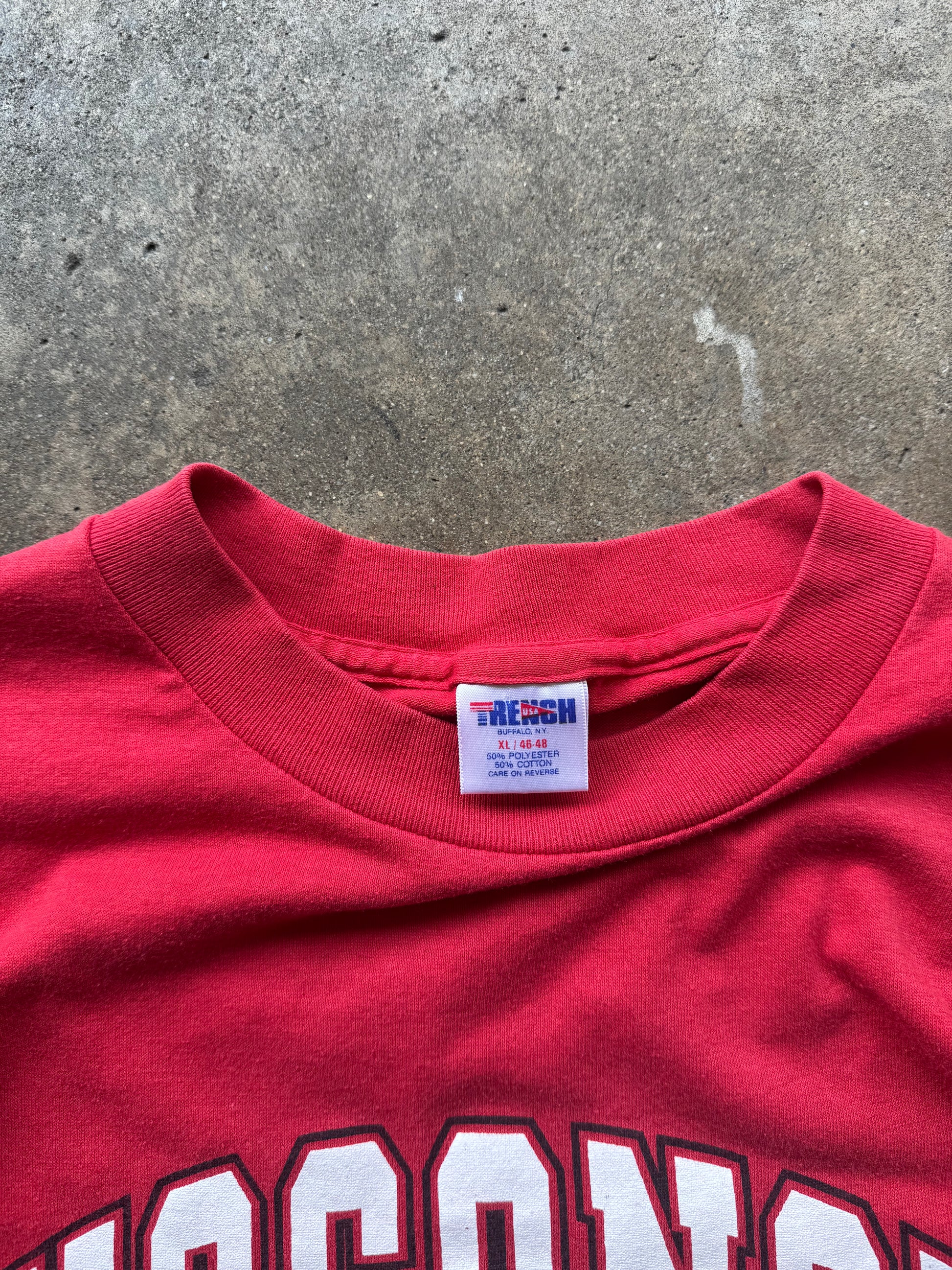 (L) 80s Wisconsin Badgers Logo Tee