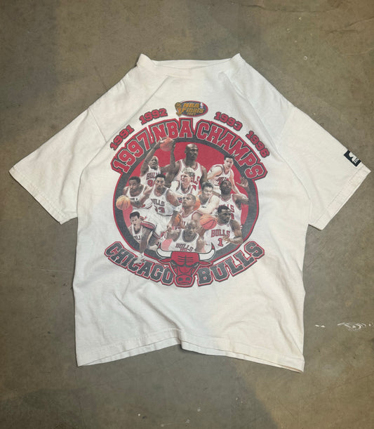 S-90s Chicago Bulls Vintage Tee