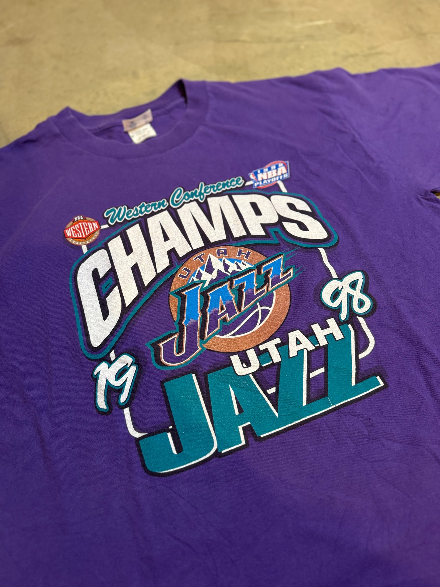 L-90s Utah Jazz Vintage Tee