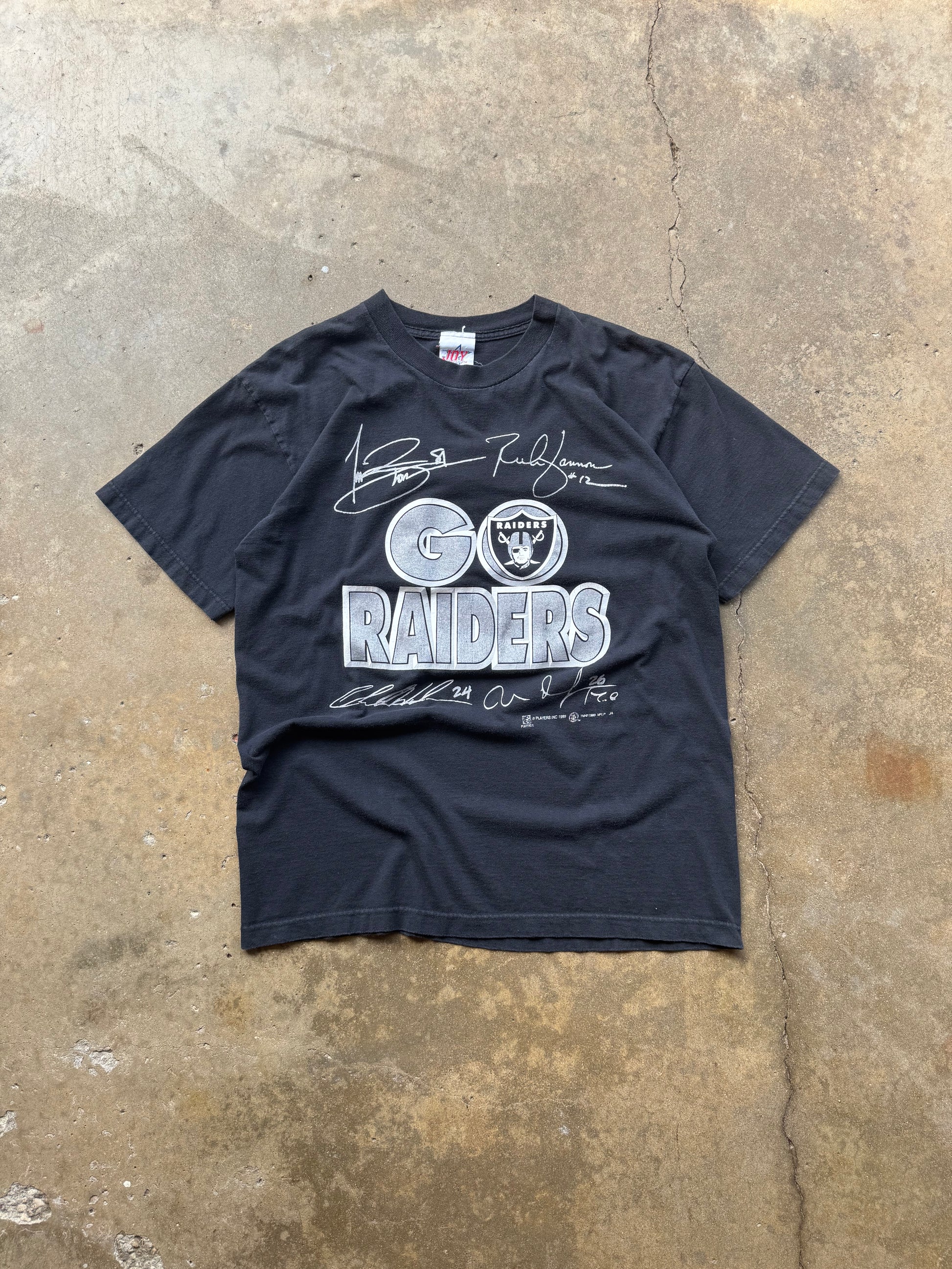 (L) 90S Las Vegas Raiders Graphic Tee