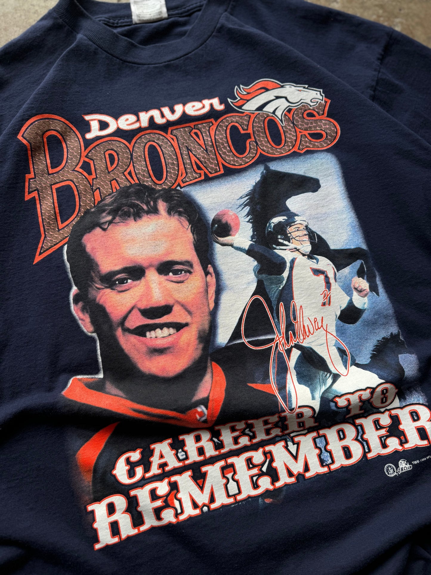 XL - Vintage John Elway Denver Broncos Tee