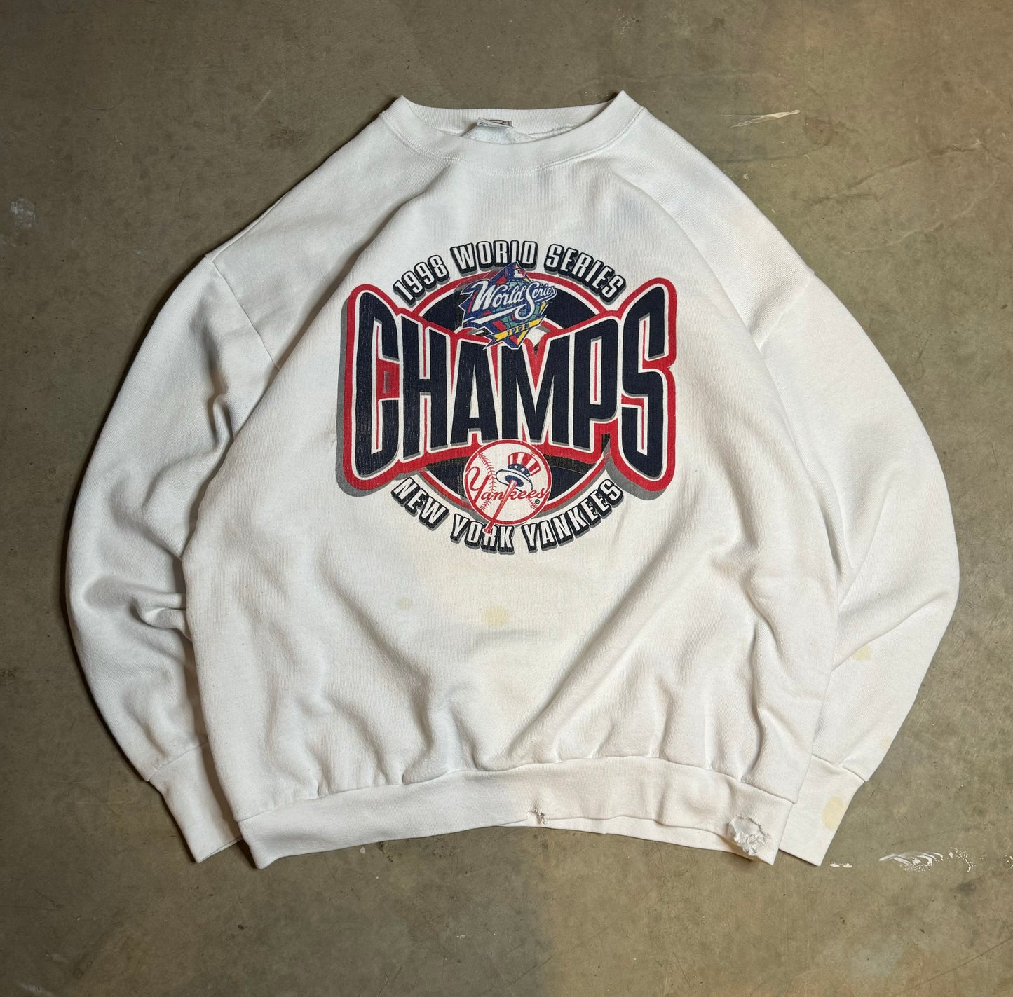 XL - Vintage New York Yankees World Series Champs Crewneck