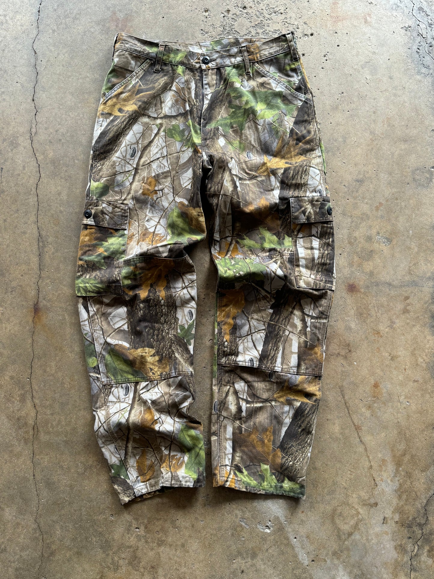 34 - Vintage Camo Cargo Pants