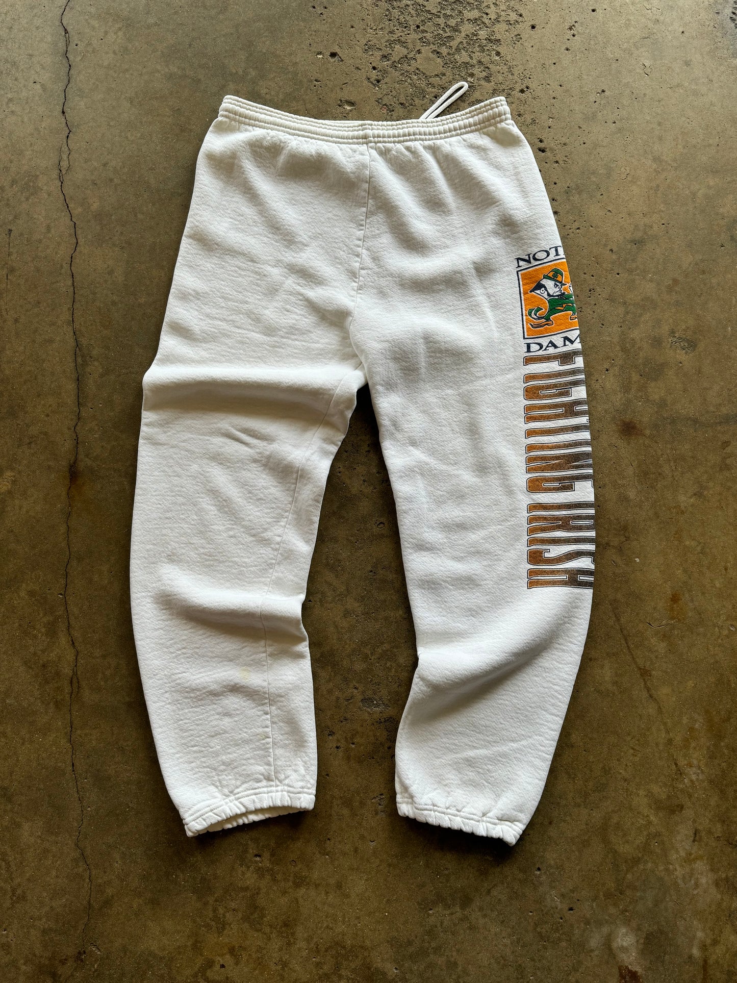 XL - Vintage University of Notre Dame Baggy Sweatpants