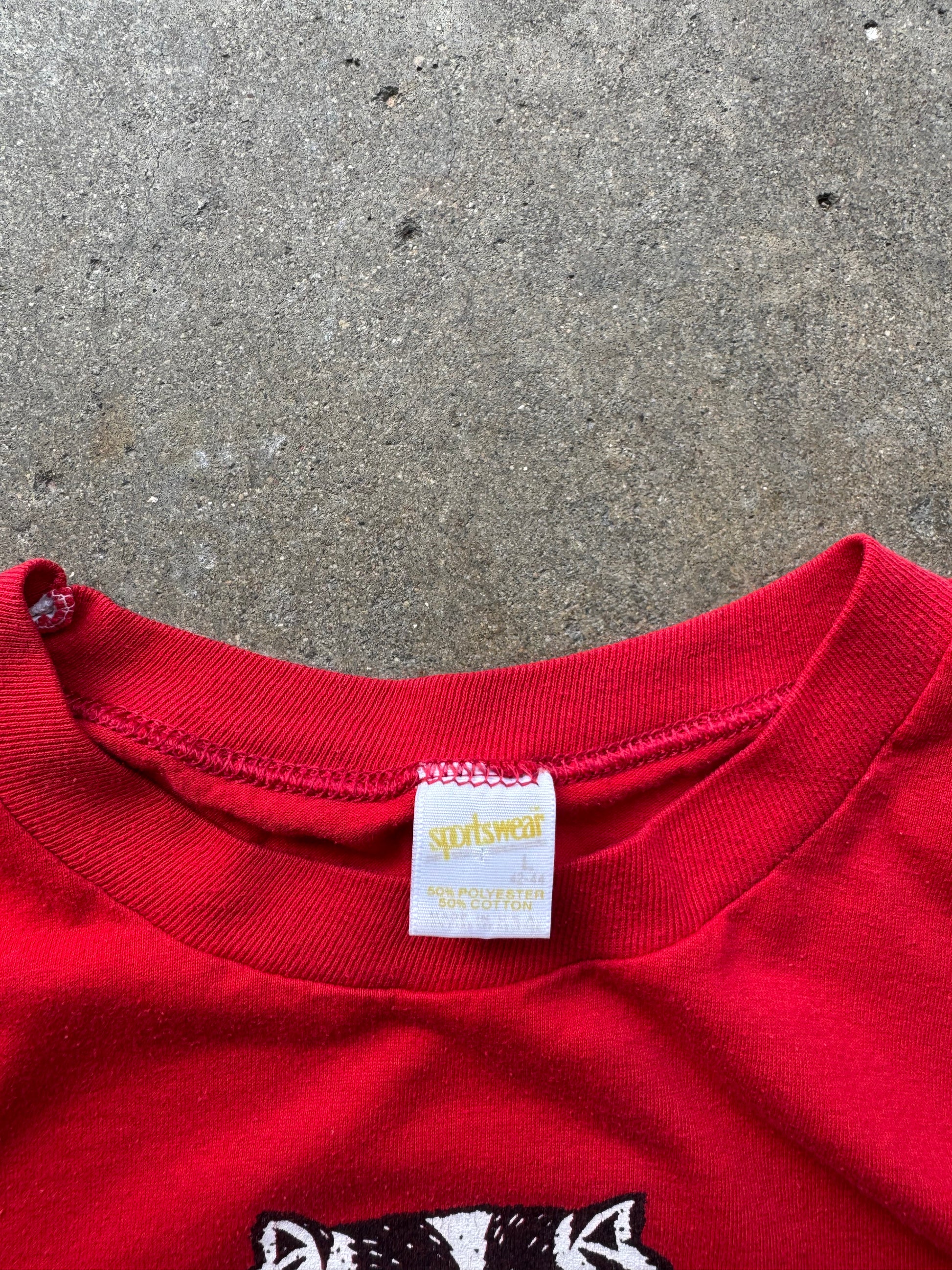 (L) 80s Wisconsin badgers Graphic Tee