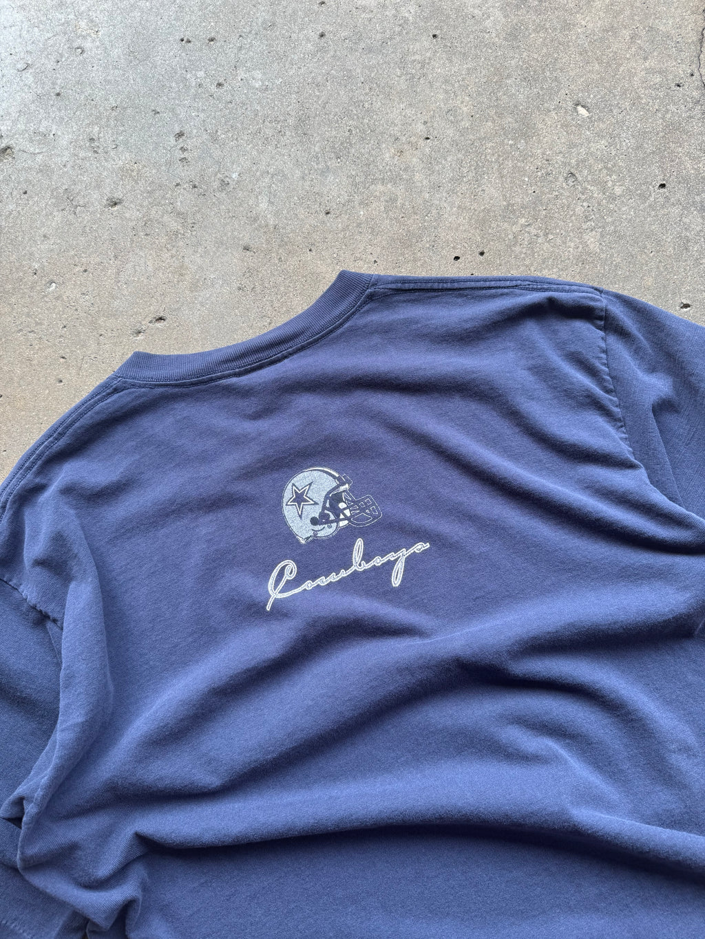 (L) 90s Dallas Cowboys Graphic Tee