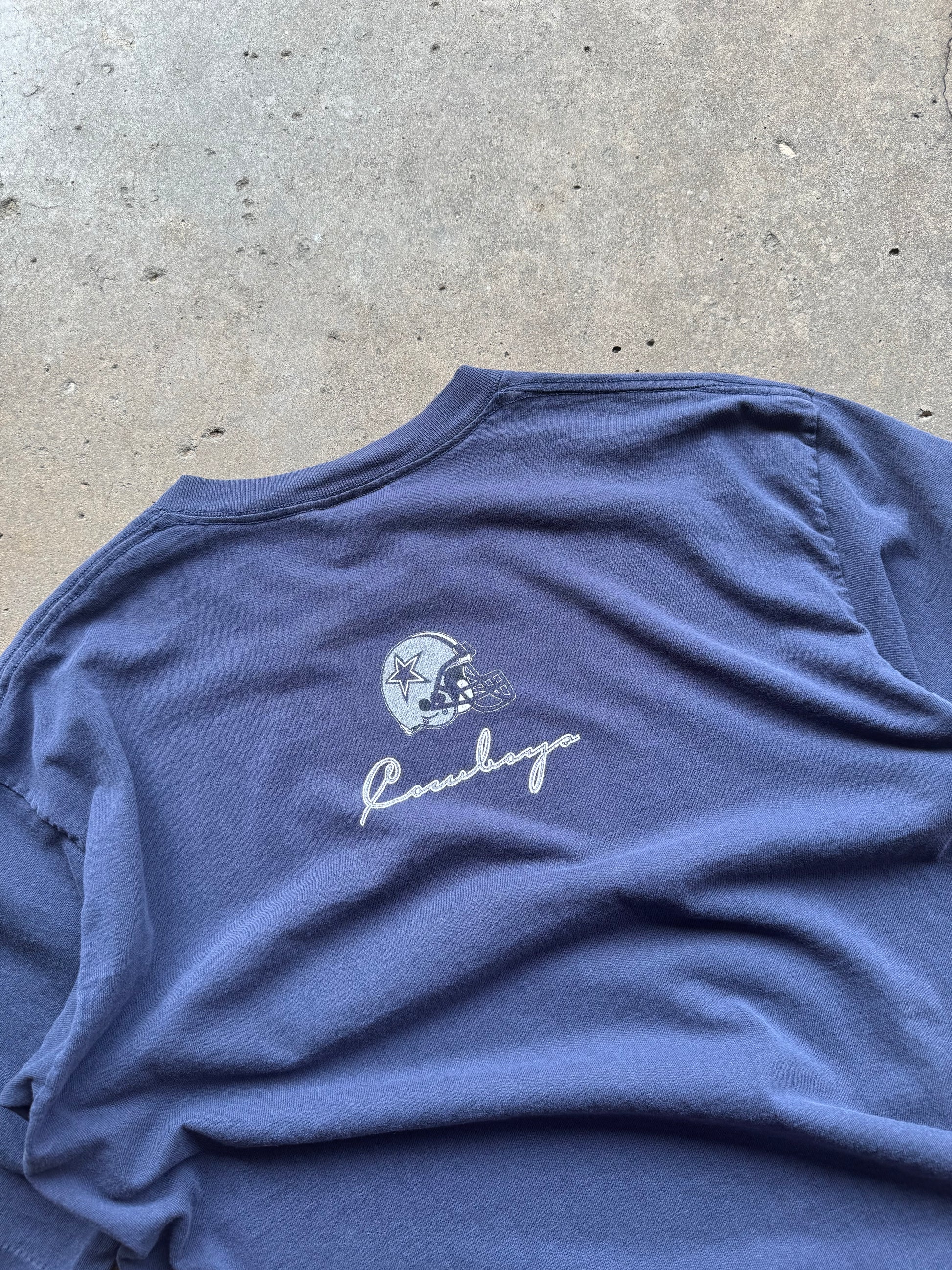 (L) 90s Dallas Cowboys Graphic Tee