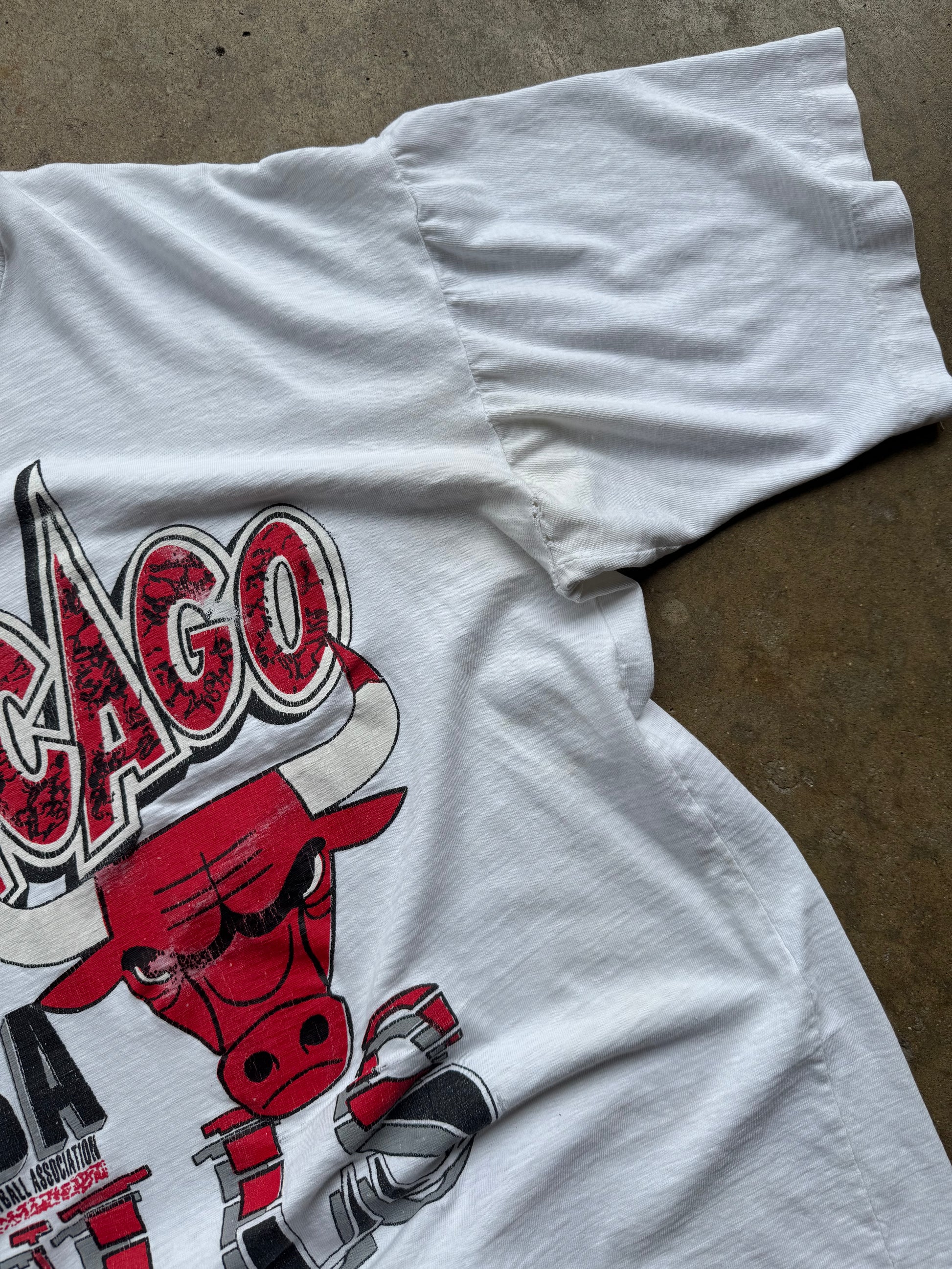 (M) 90s Chicago Bulls Graphic Tee