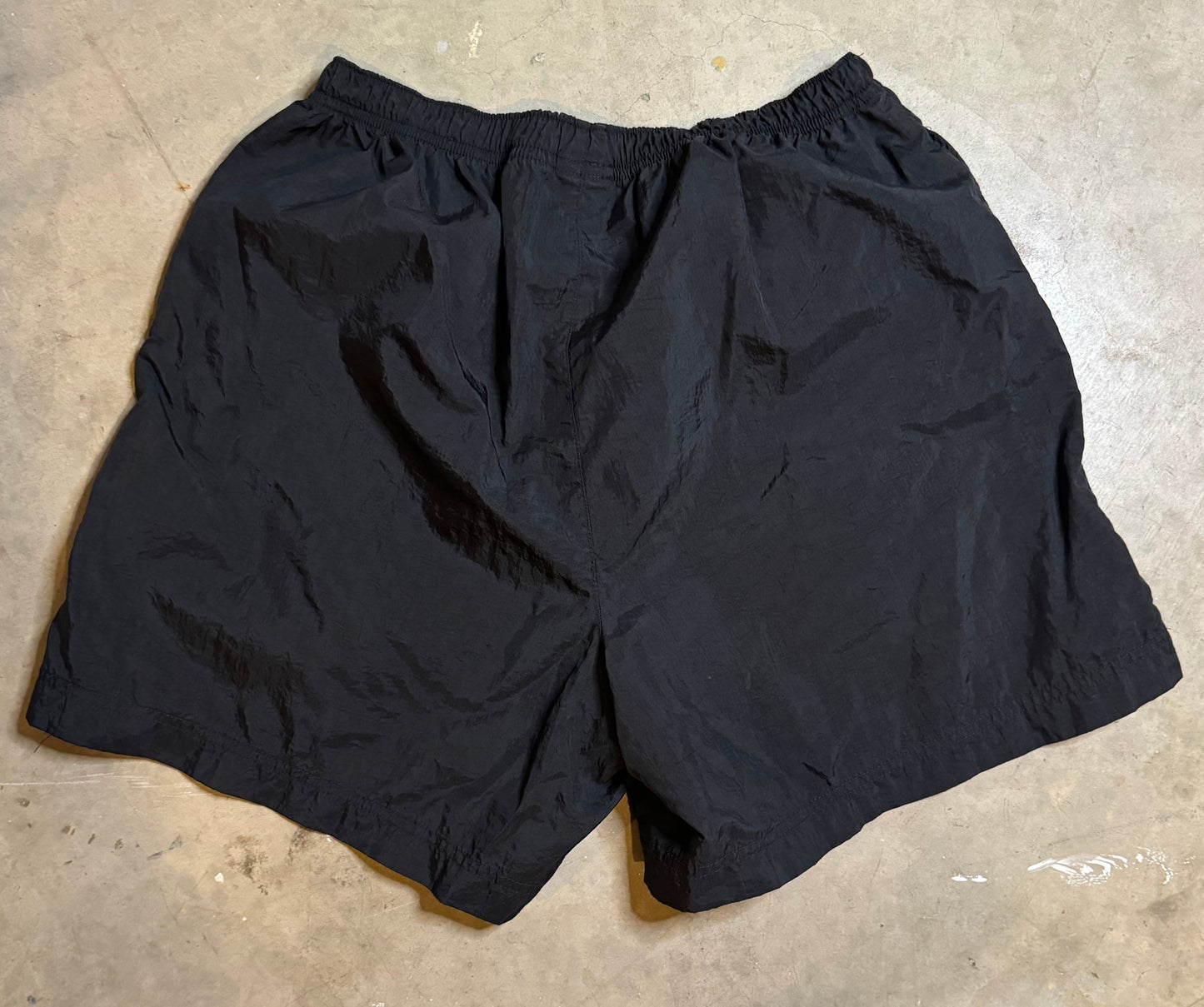 M-90s Vintage Nike Shorts